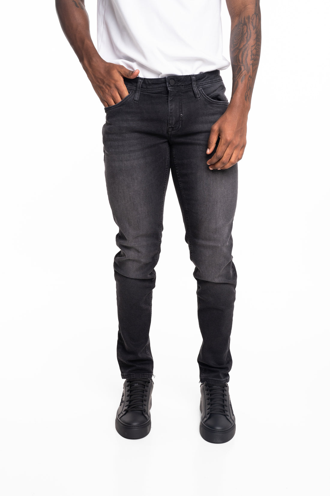 Antony Morato Jeans Ozzy Tapered Fit | Mmdt00241-Fa750605-9000-1-W02114