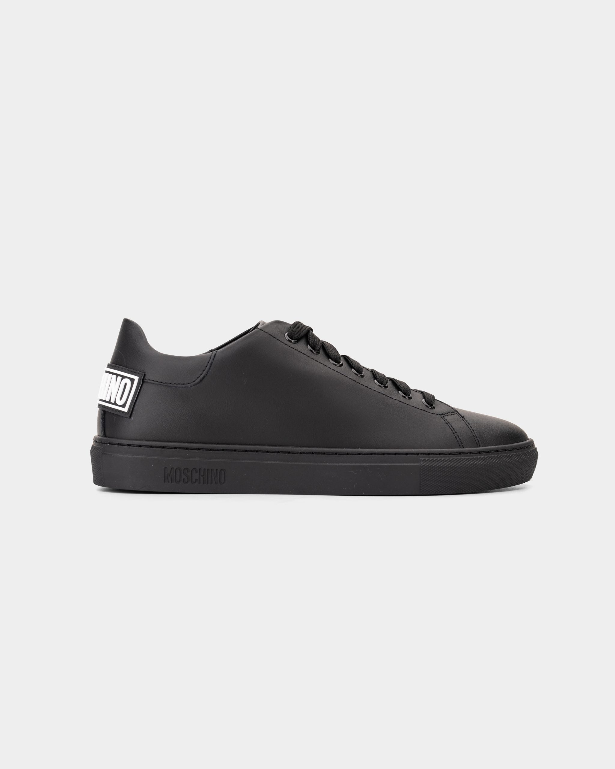 Core) Moschino Men's Sneakers MB15992G0NG90000 | Hydraulics Stores