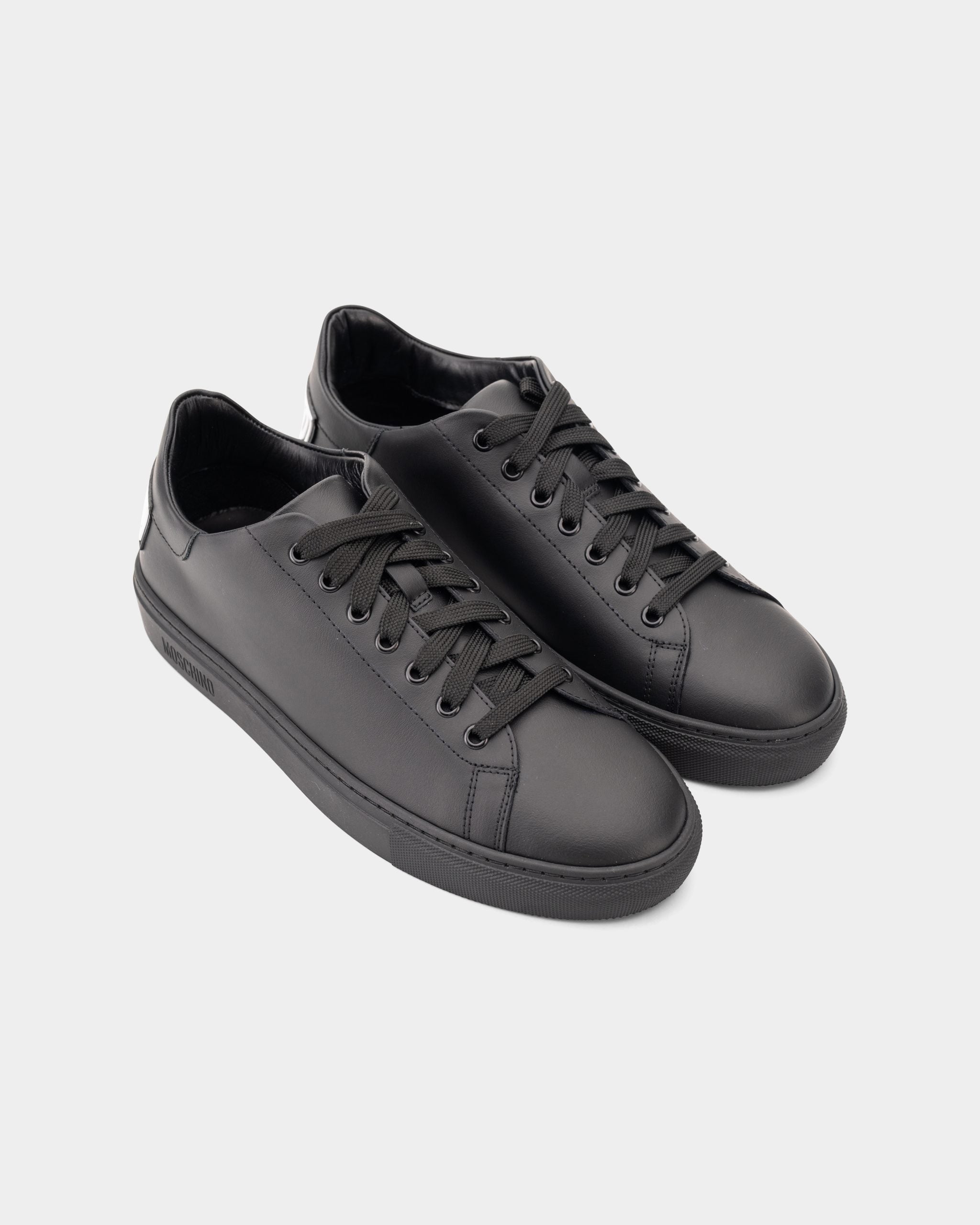 Core) Moschino Men's Sneakers MB15992G0NG90000 | Hydraulics Stores