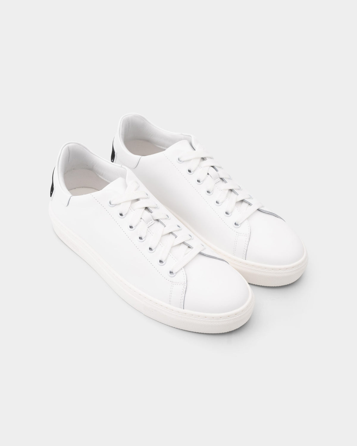 (Core) Moschino Men's Sneakers MB15992G0NG90100