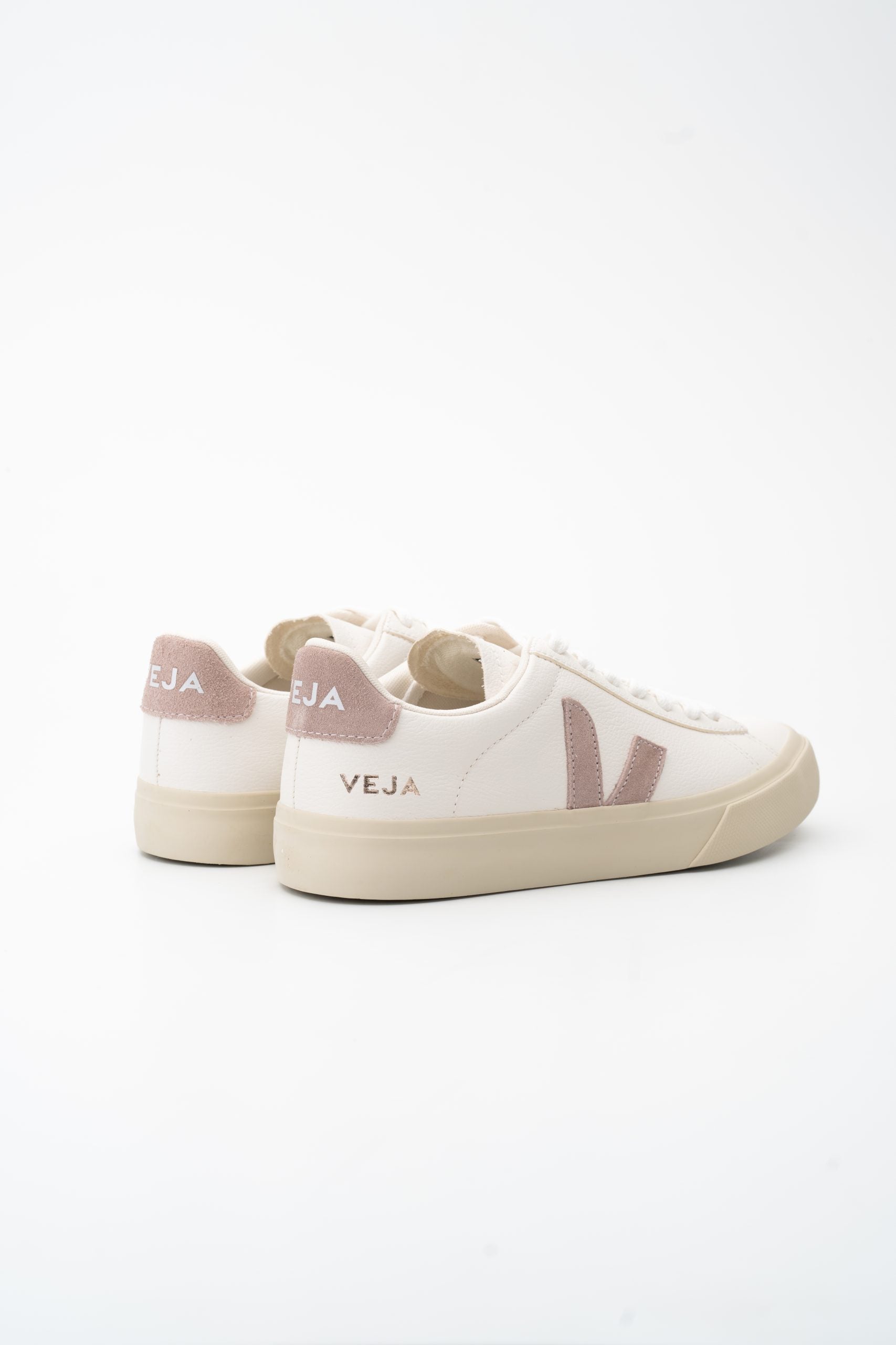 Veja Ladies Campo Chrome Free Sneaker CP0503886A Extra White Babe