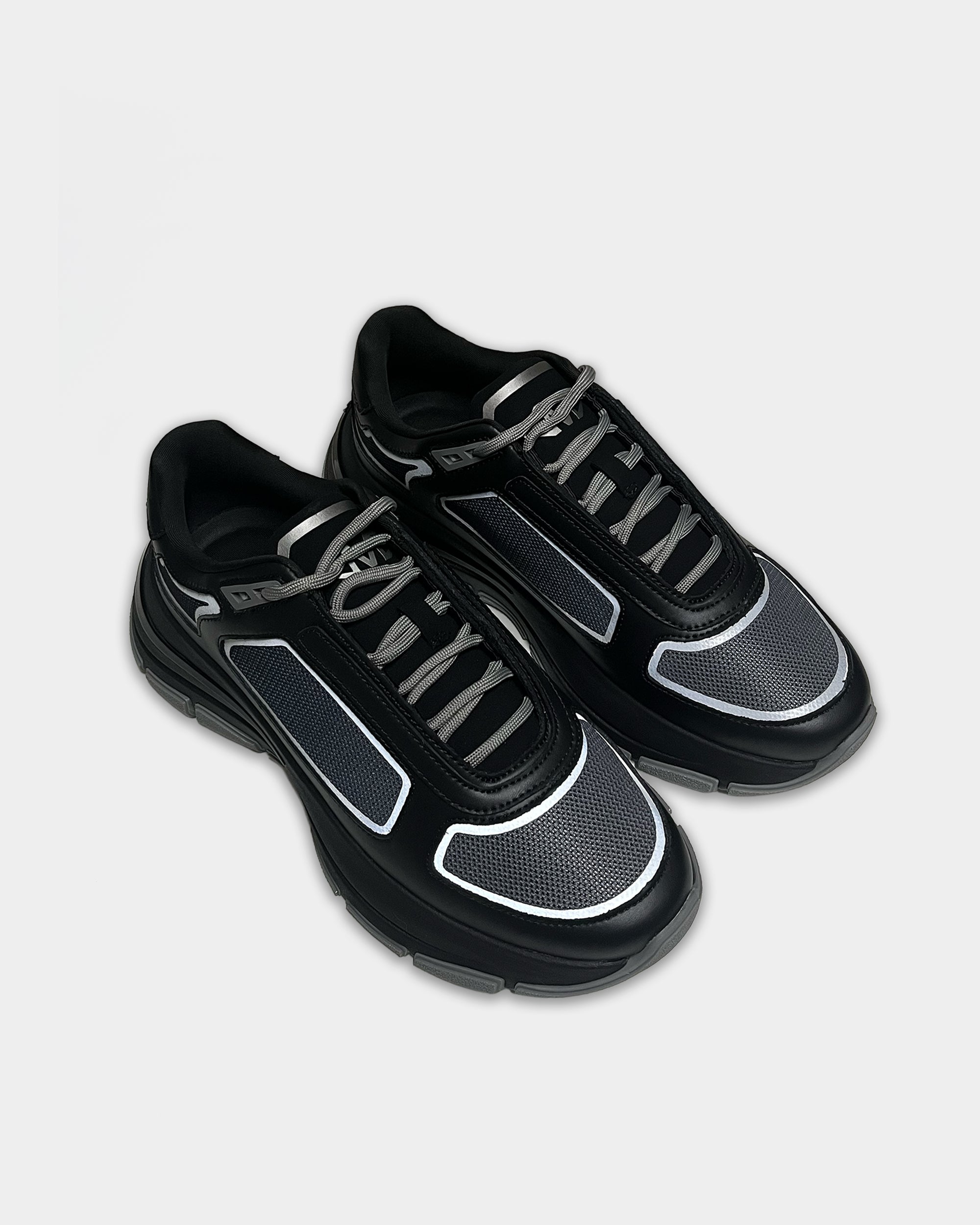 Mallet Men's Alton Black Chrome Sneaker | MLA26P-BKS