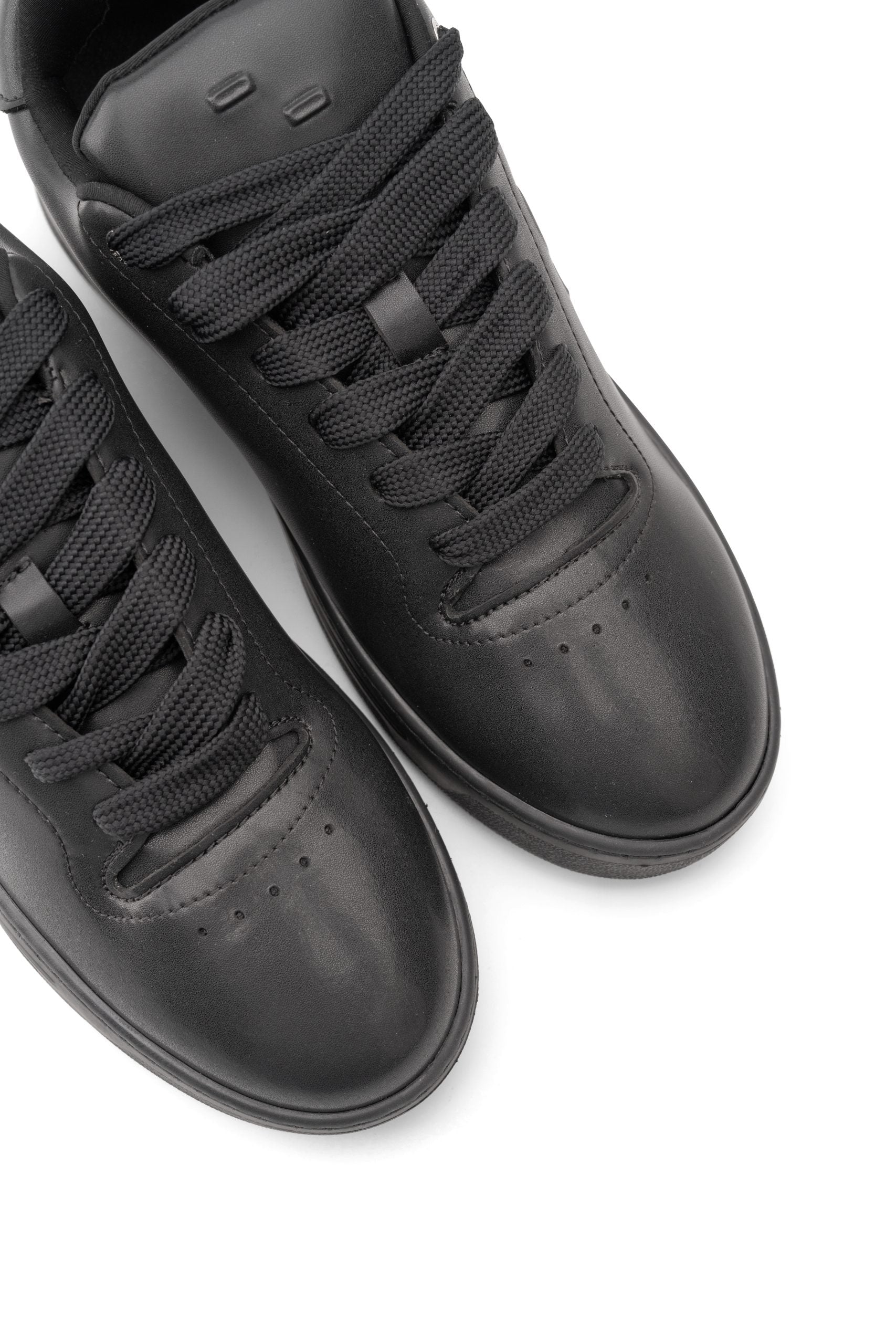 Filling Pieces Men's Voyage Knot All Black | 122510324167-131