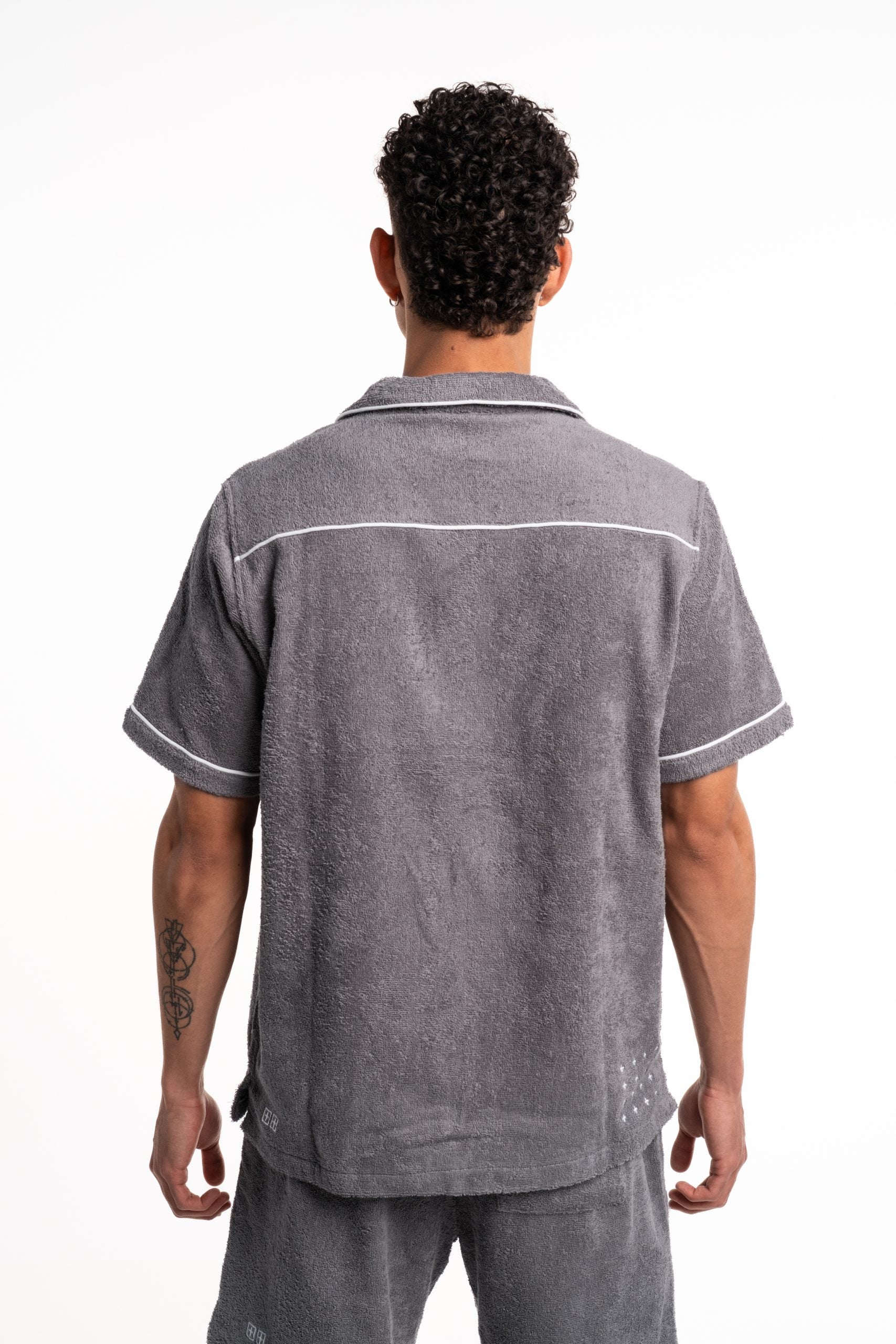 Ksubi Men's Knitted Lounge SS Resort Shirt MPF25SH006 GRY