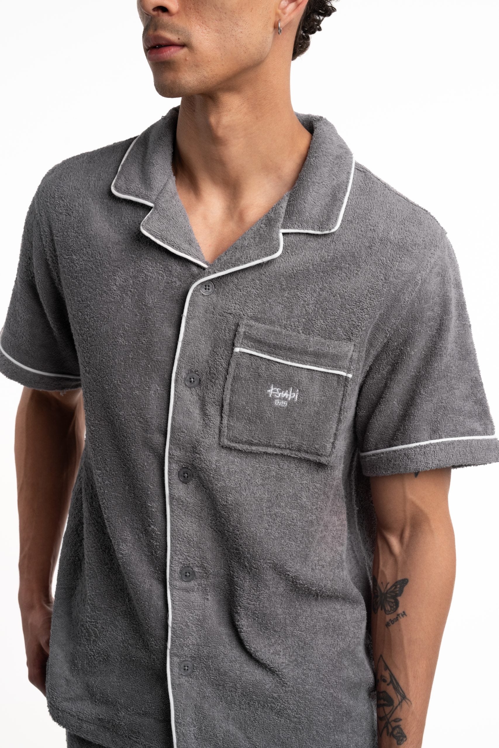 Ksubi Men's Knitted Lounge SS Resort Shirt MPF25SH006 GRY