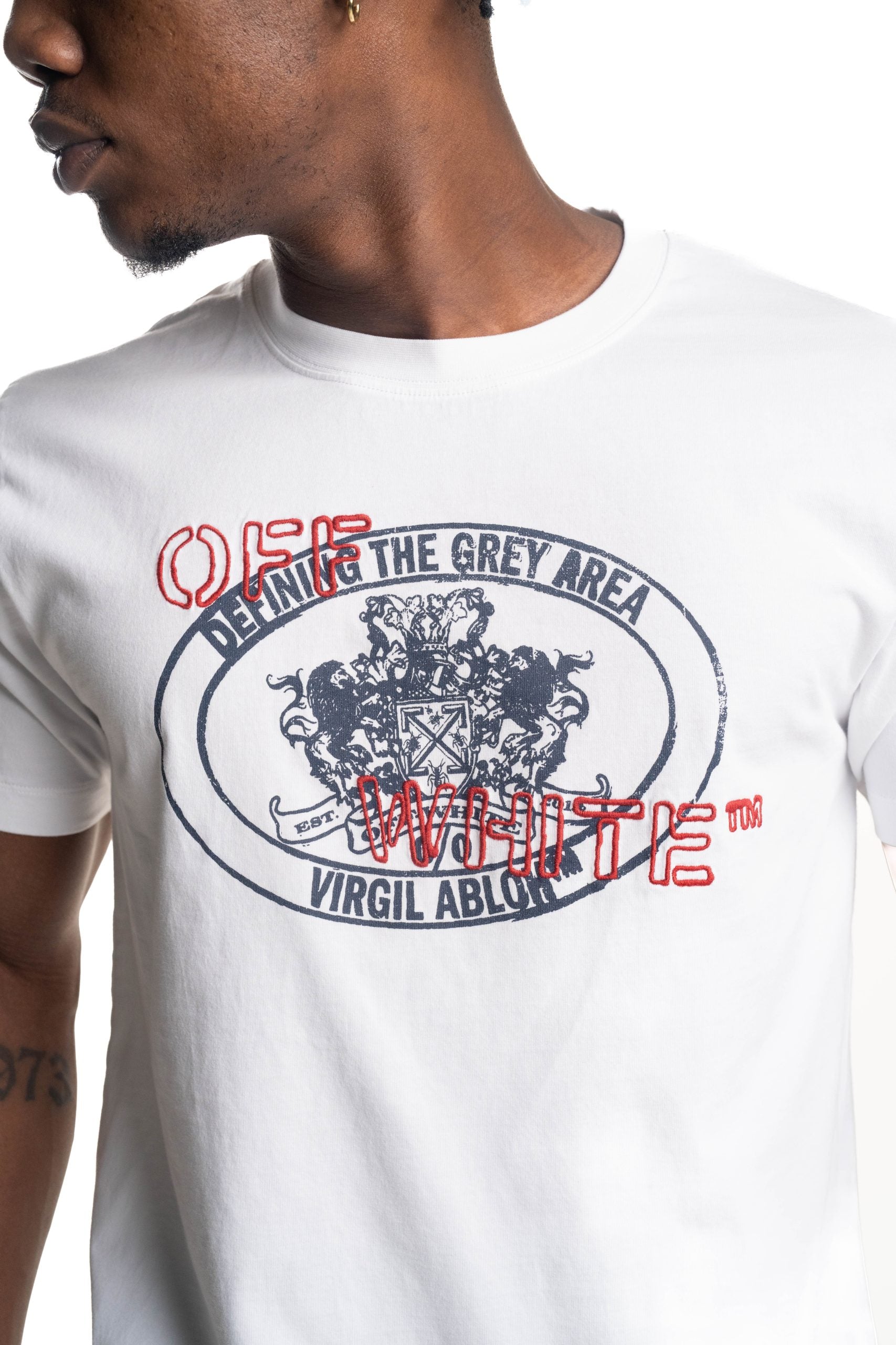 Off White Men's Stamp Arrow Slim SS Tee | A027F5J00E0183-White/Dark