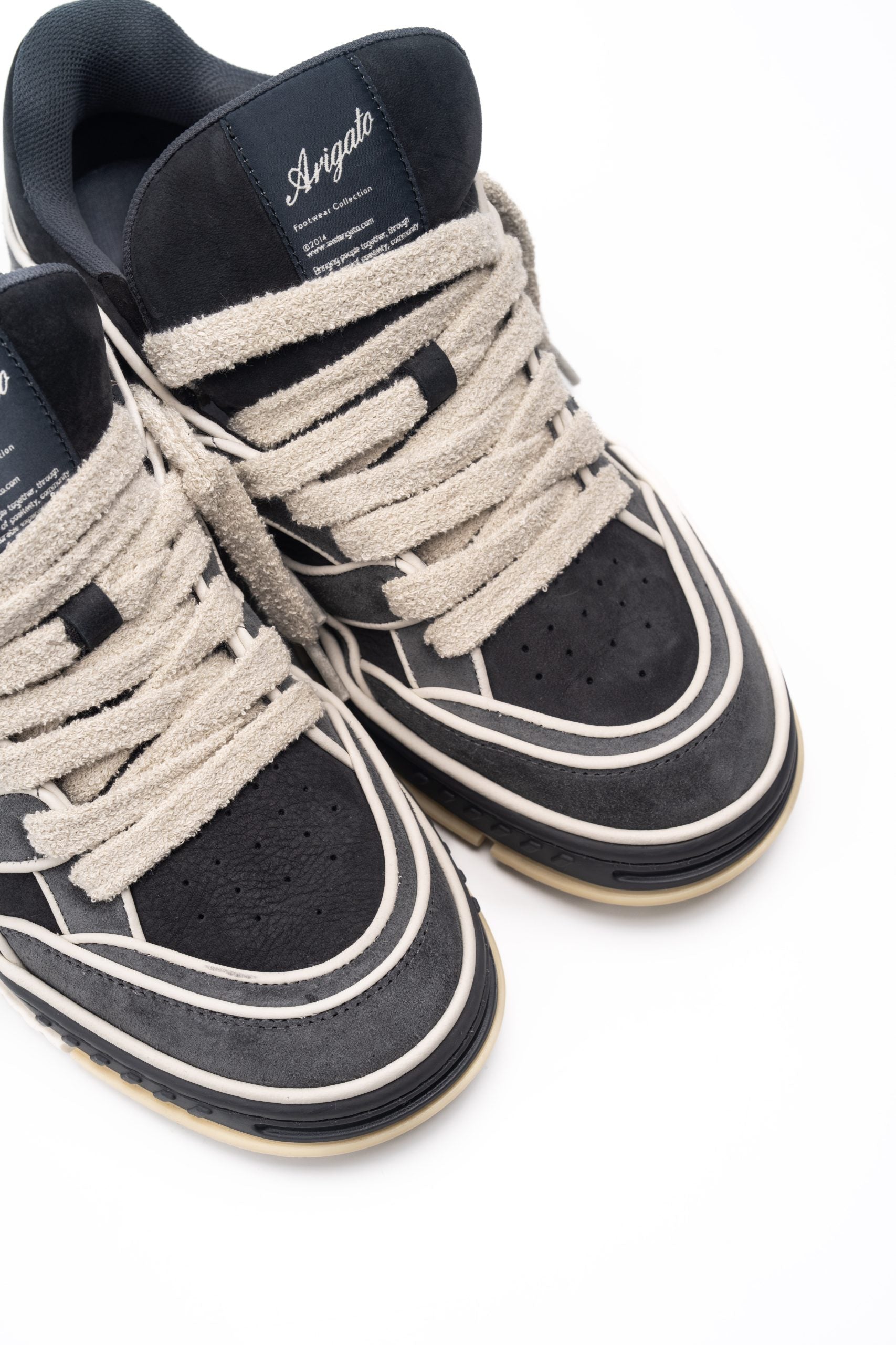 Axel Arigato Men's Area Lo Sneaker | F3218002-Black/Light Beige