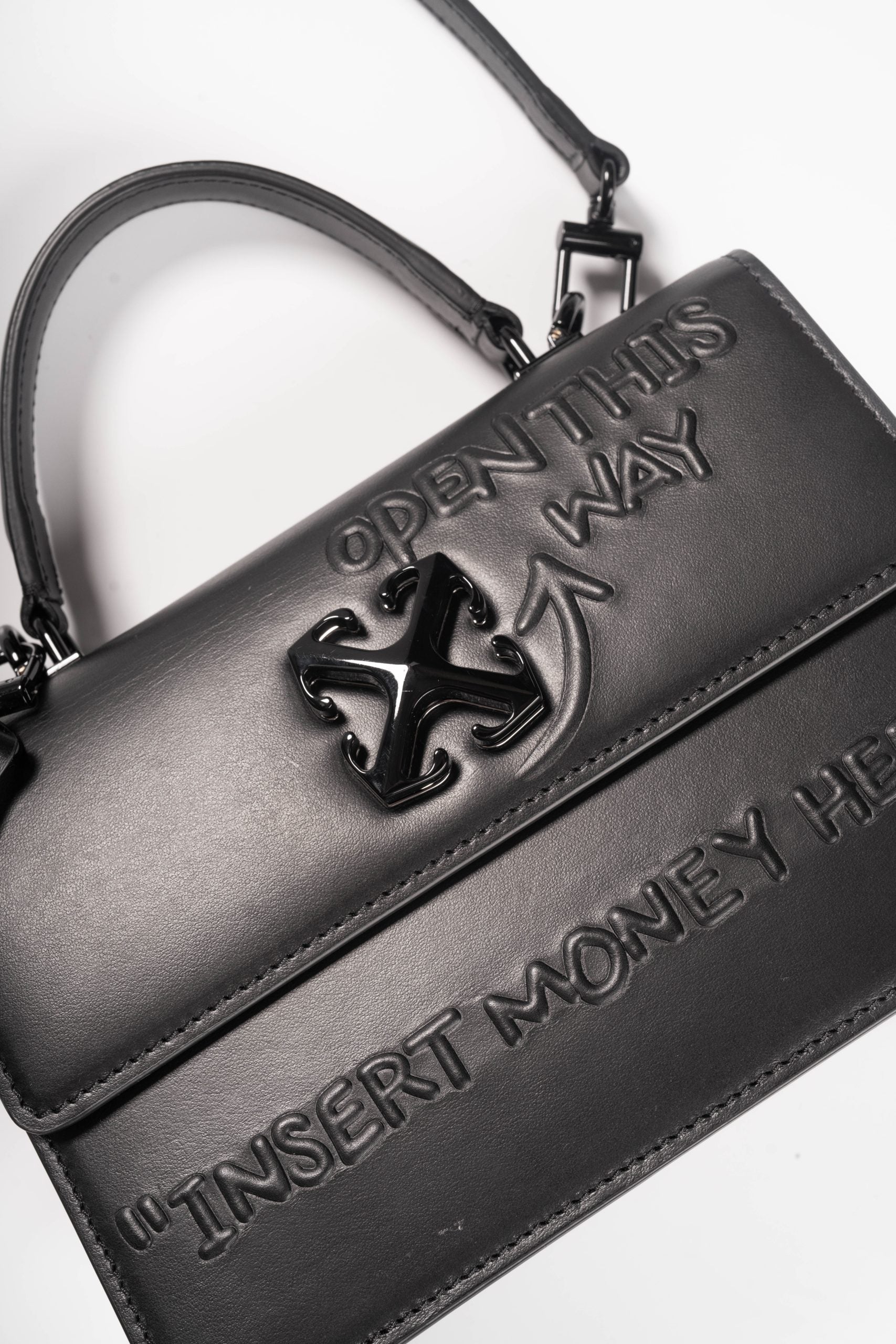 Off White Jitney 1.4 Top Handle Quote 3D Black/Black Bag | OWNP062C99-LEA003-1010