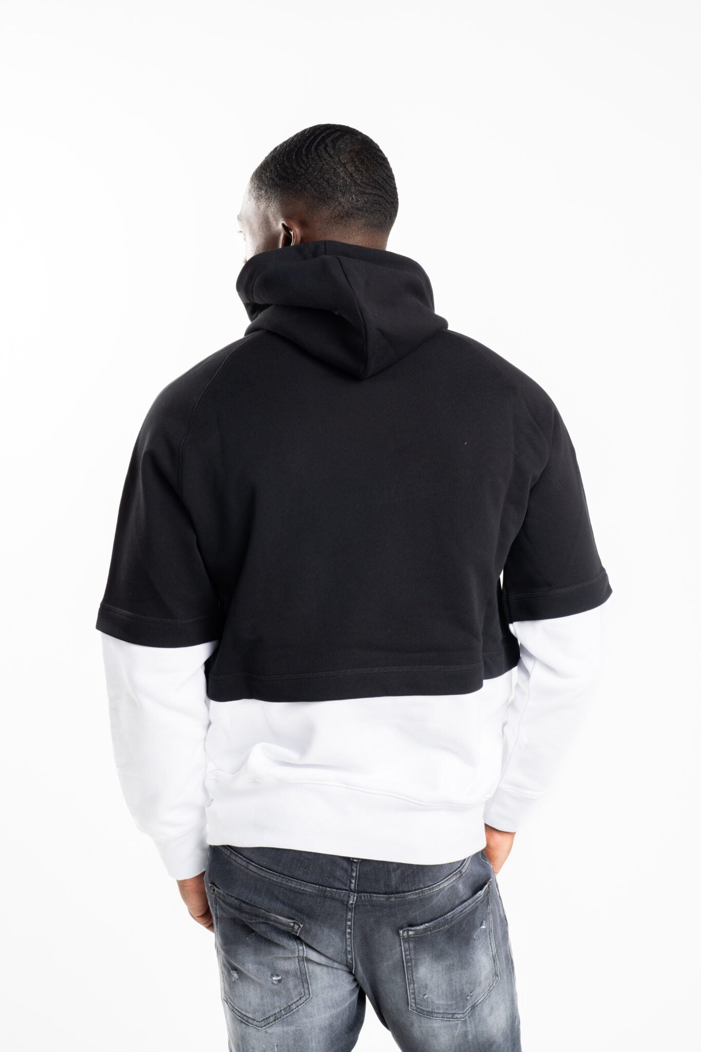 Moschino Men's Sweatshirt J1709 7028 3555