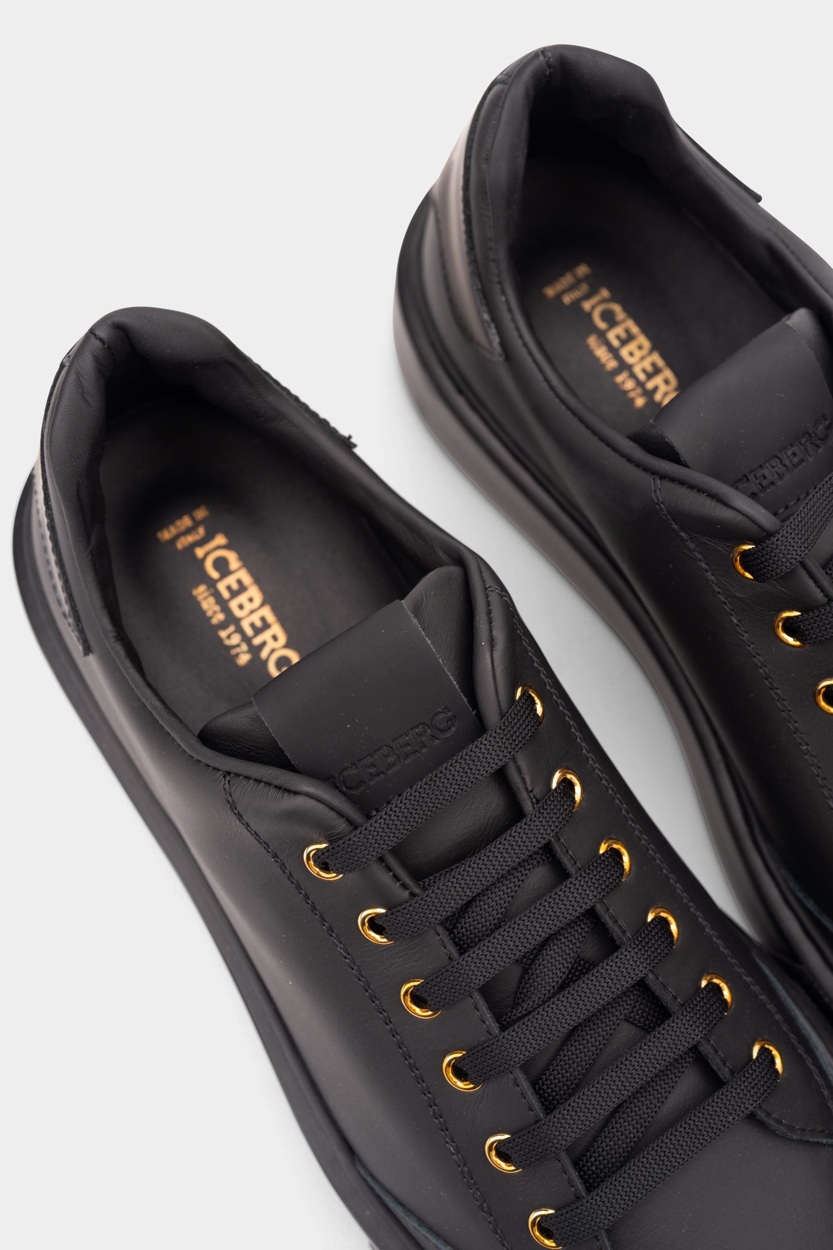 (Core) Iceberg Men's sneaker Comb Nero Logo IU163505