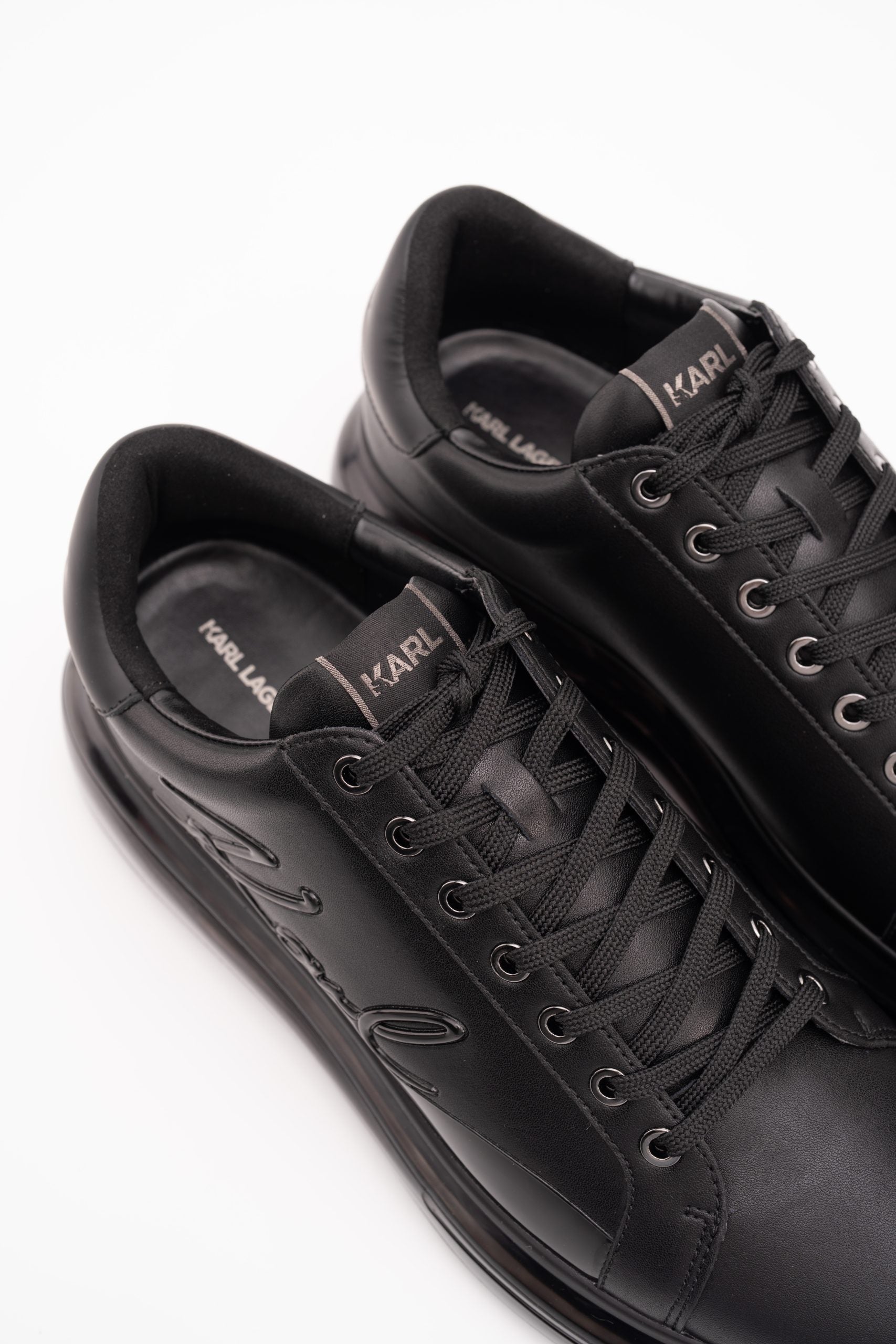 Core) Karl Lagerfeld Men's Kapri Kushion Signia Shine KL52648F 00X