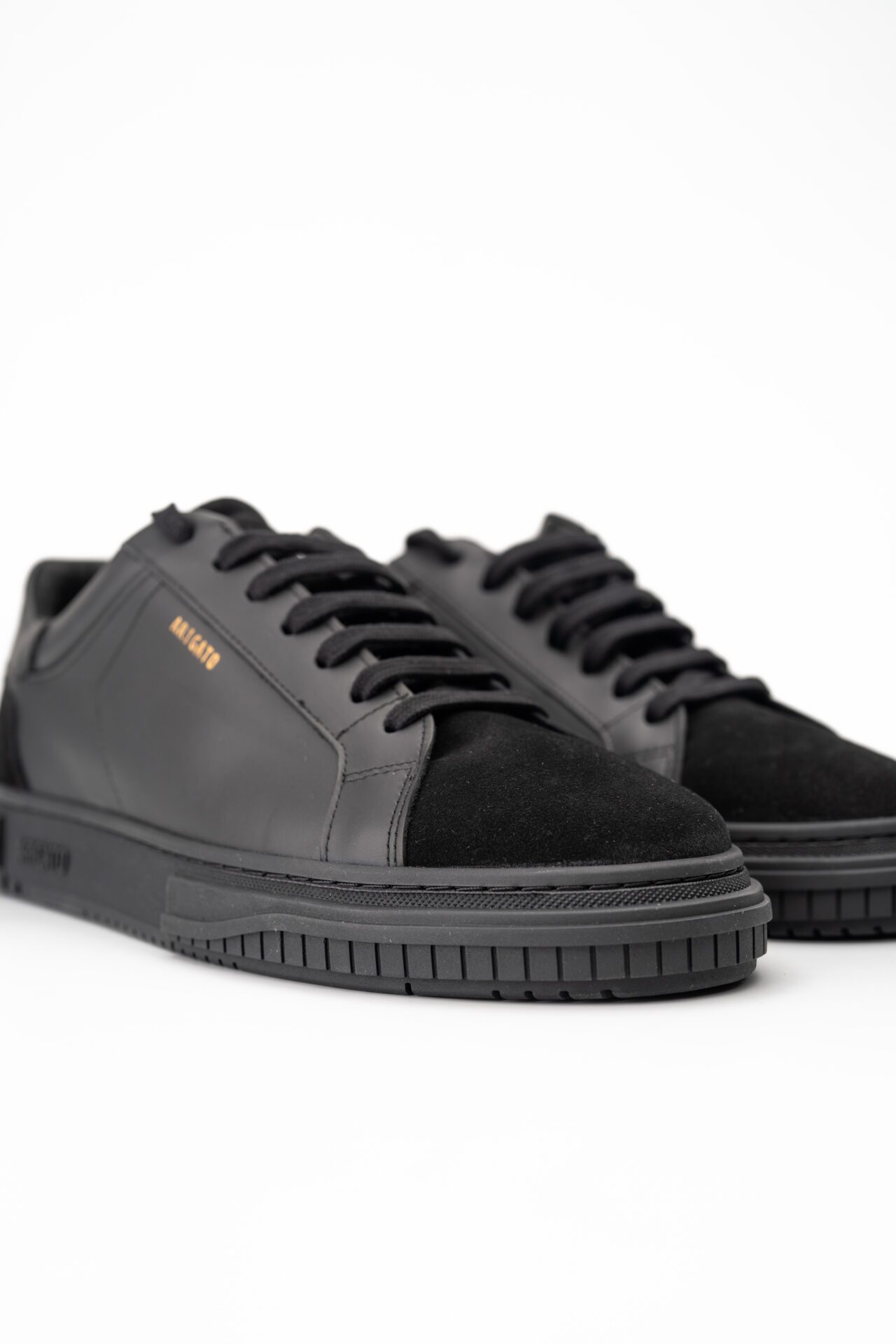(Core) Axel Arigato Men's Atlas Sneaker| F1722001- Black/Black