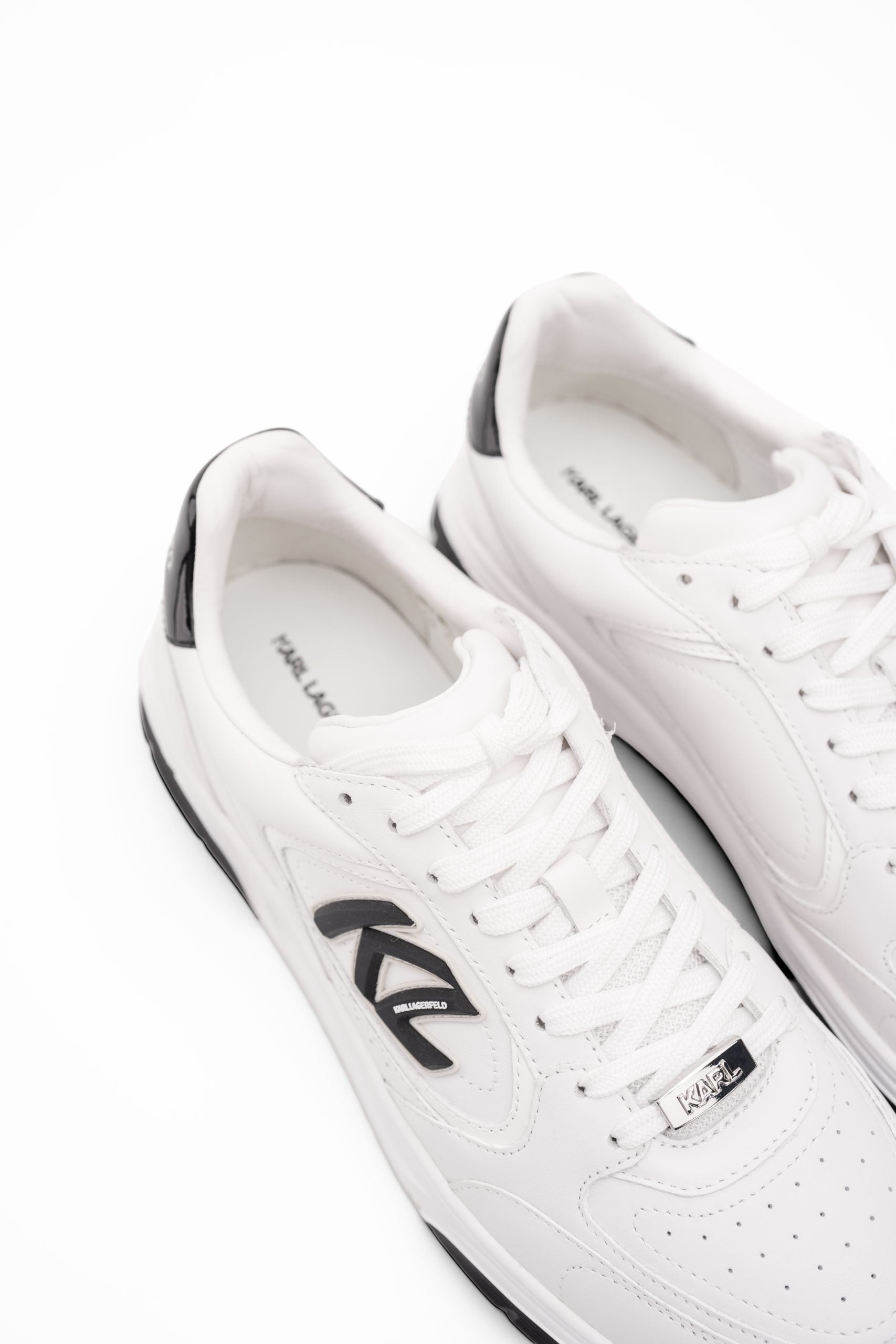 Karl Lagerfeld Men's Kourtney Sidetrim Lo Lace White Lthr w/Black | KL53025-010