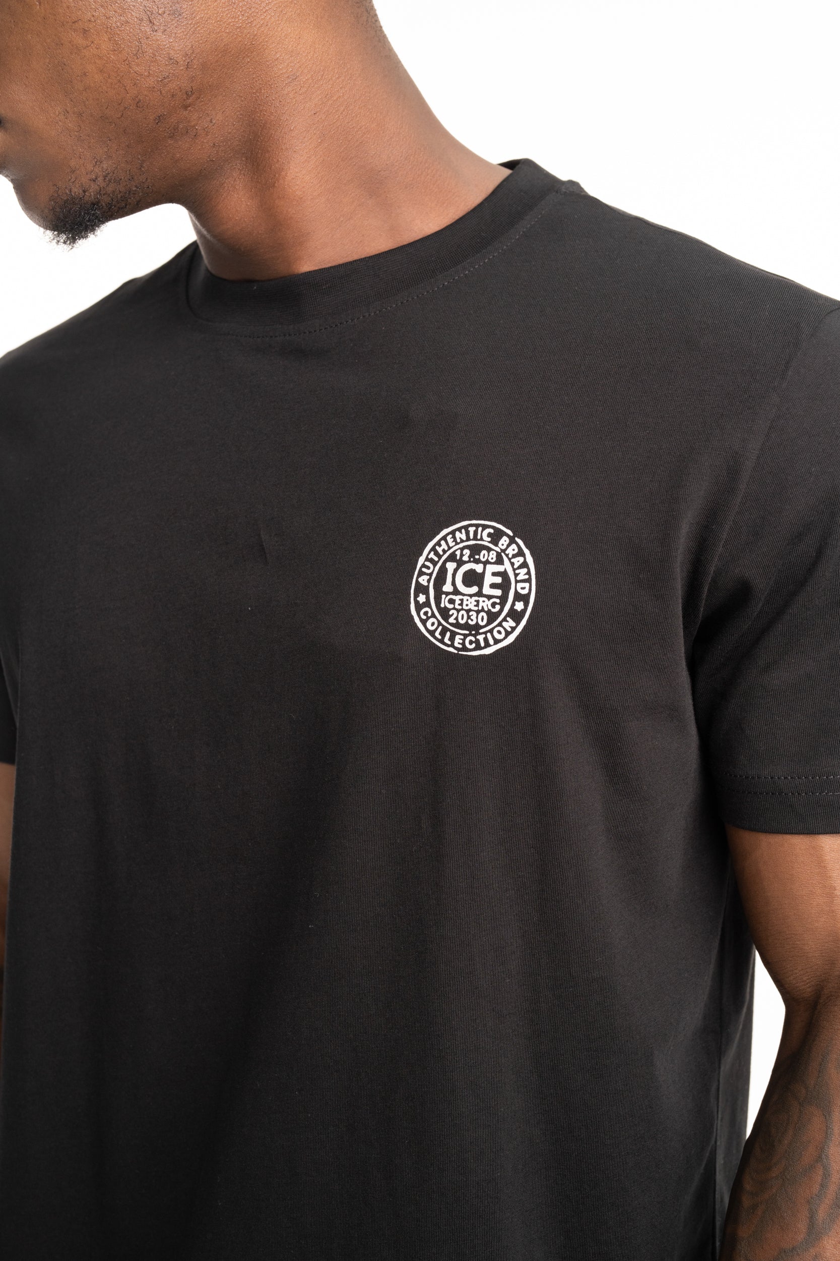 Ice Iceberg Men's T Shirt Black | S1MF0246332-9000