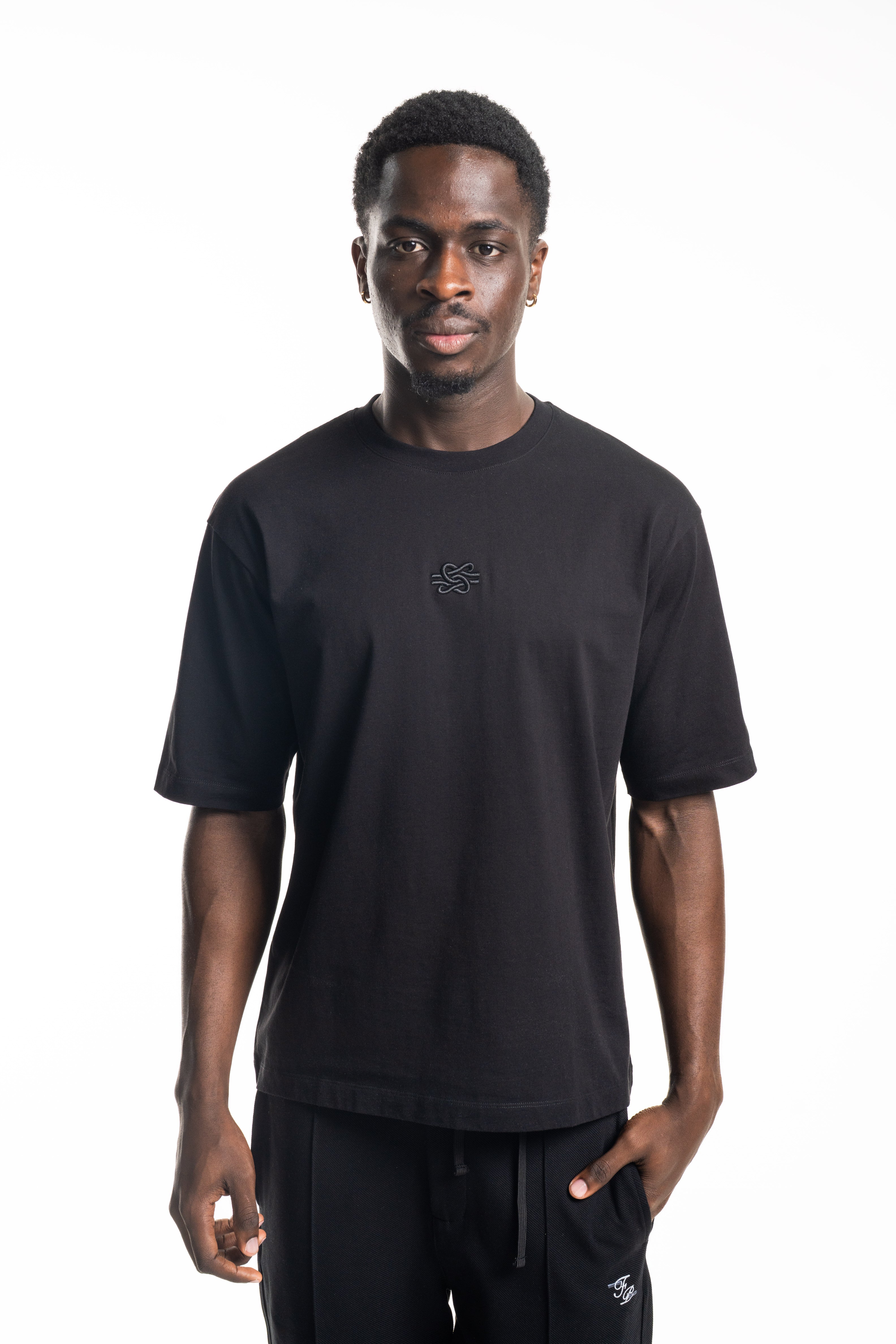 Filling Pieces Men's T Shirt Boxy Embroidered Black | 412520501142-130