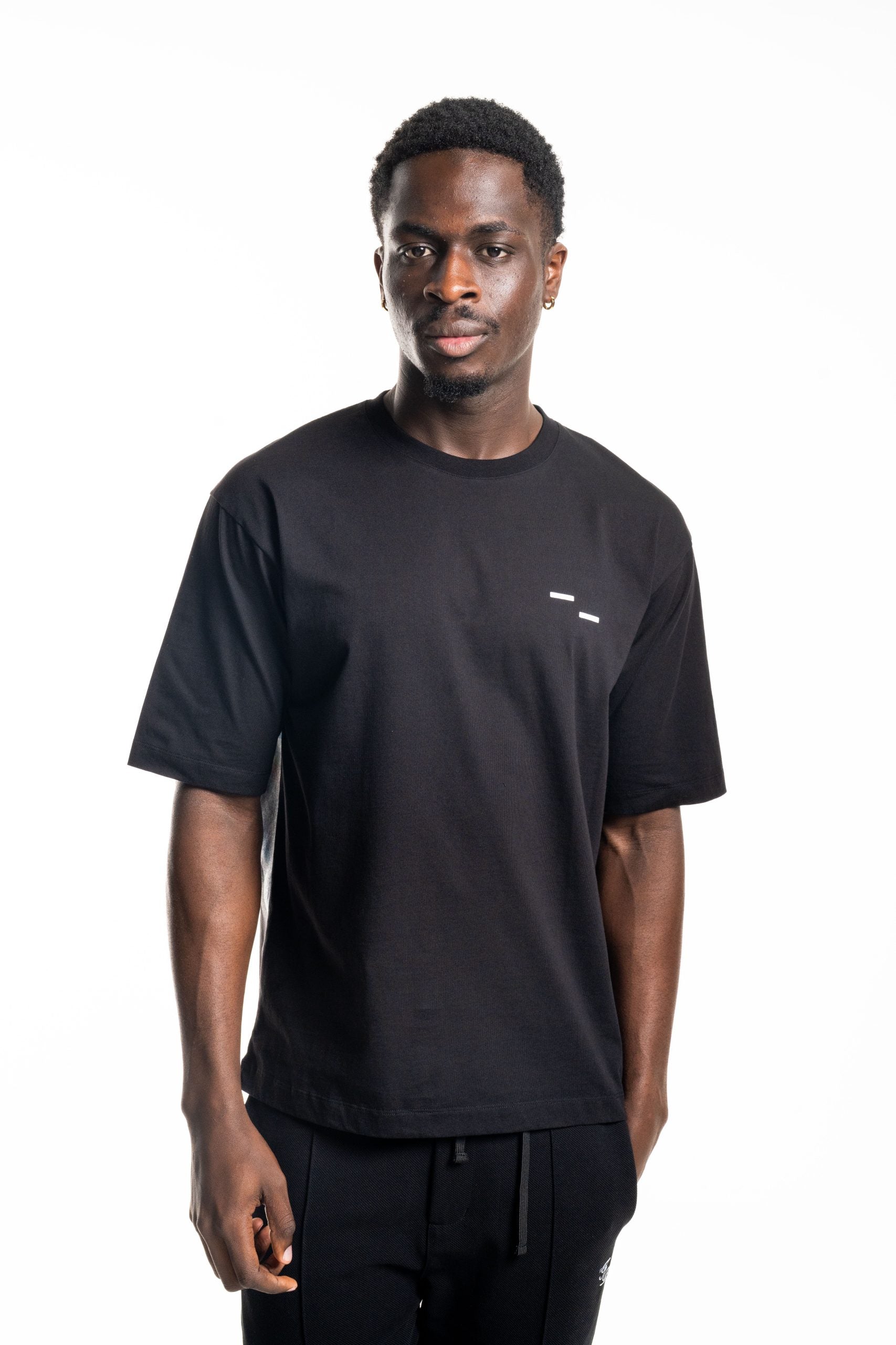 Filling Pieces Men's T Shirt Boxy Handshake Rhythm Black | 422520501242-130