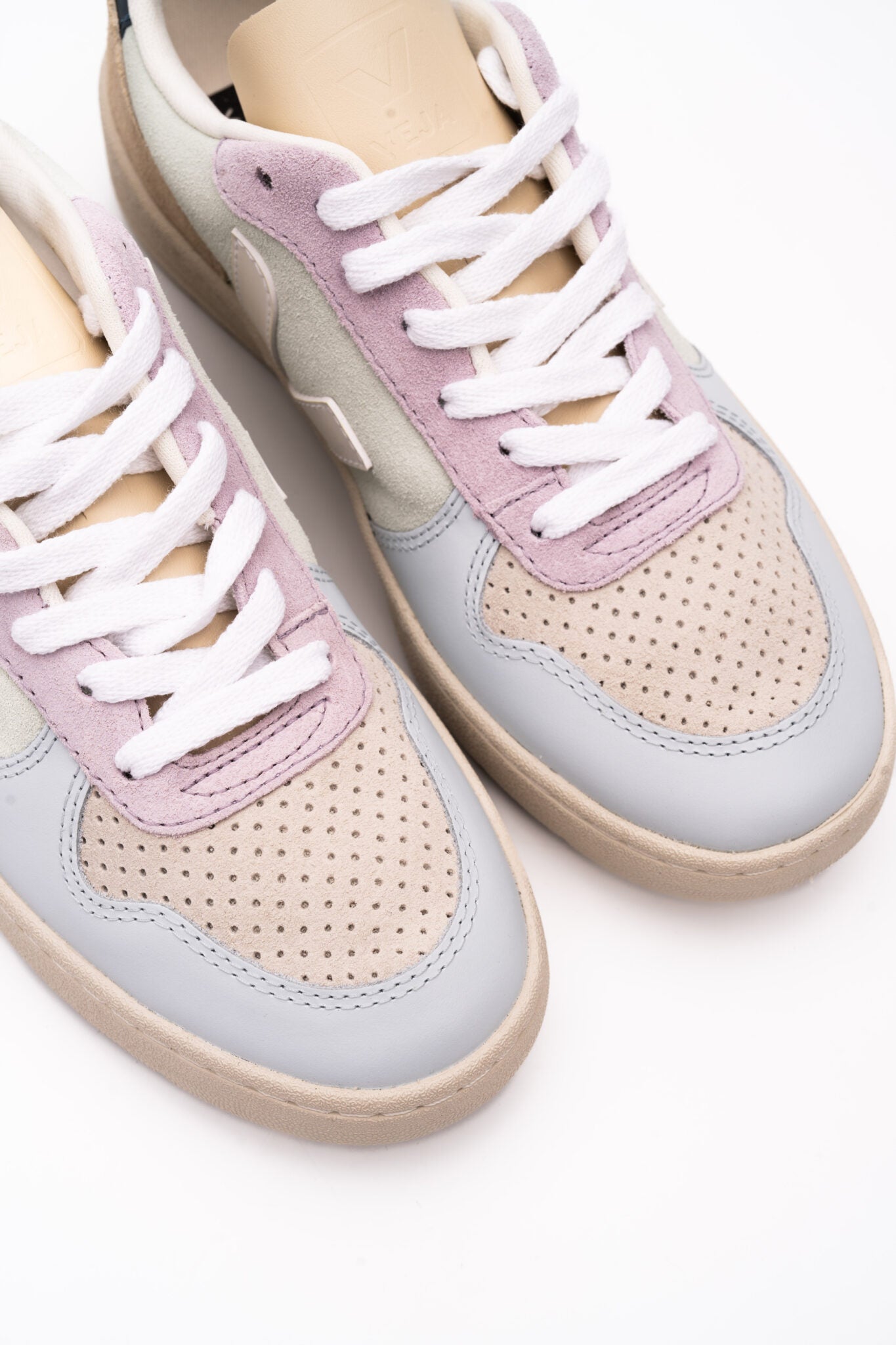 Veja Ladies V-10 Suede Sneaker VX0303119A  Jade White Multicolour