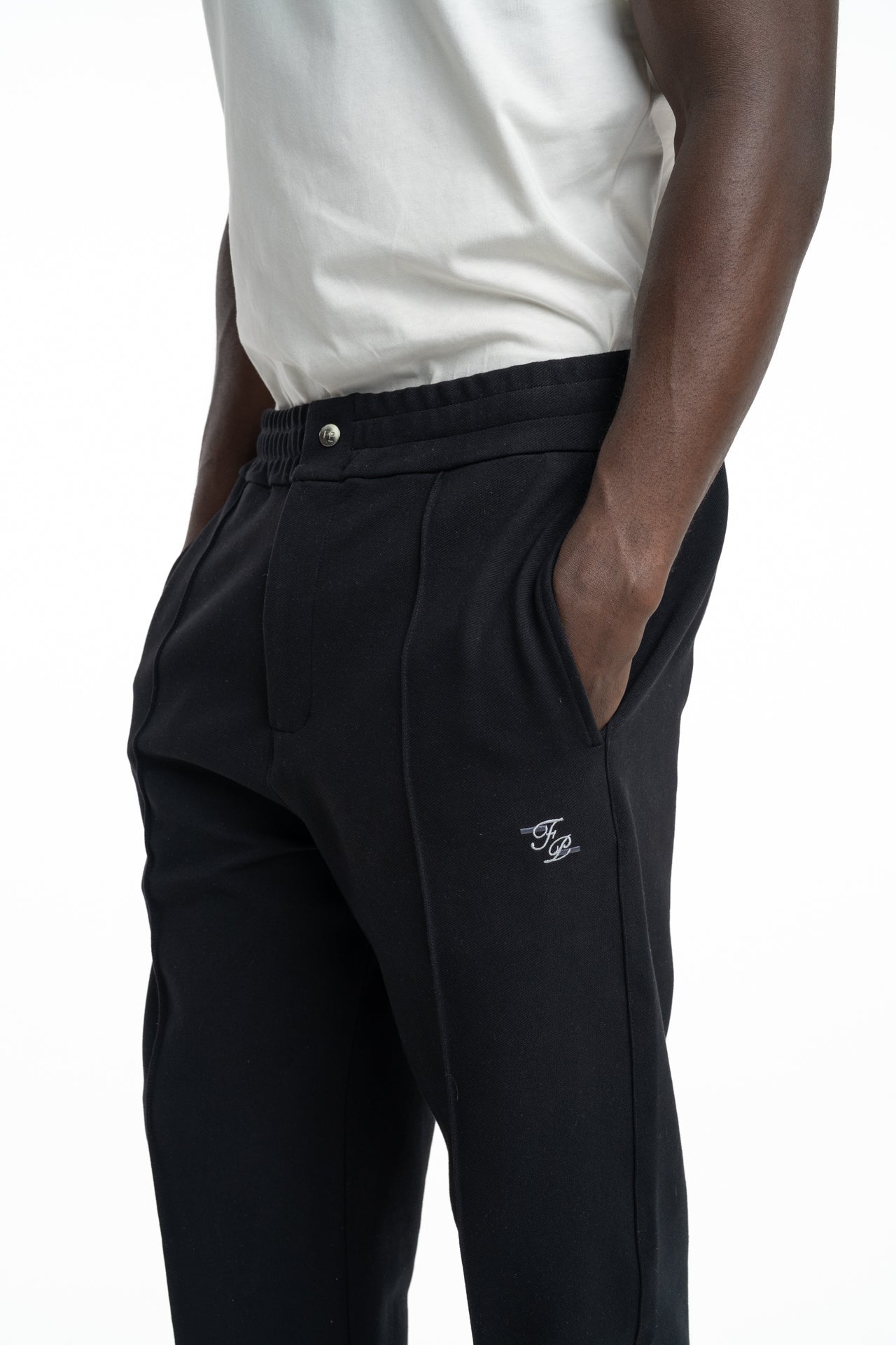Filling Pieces Men's Coach Pants Logo Black | 412550500127-130