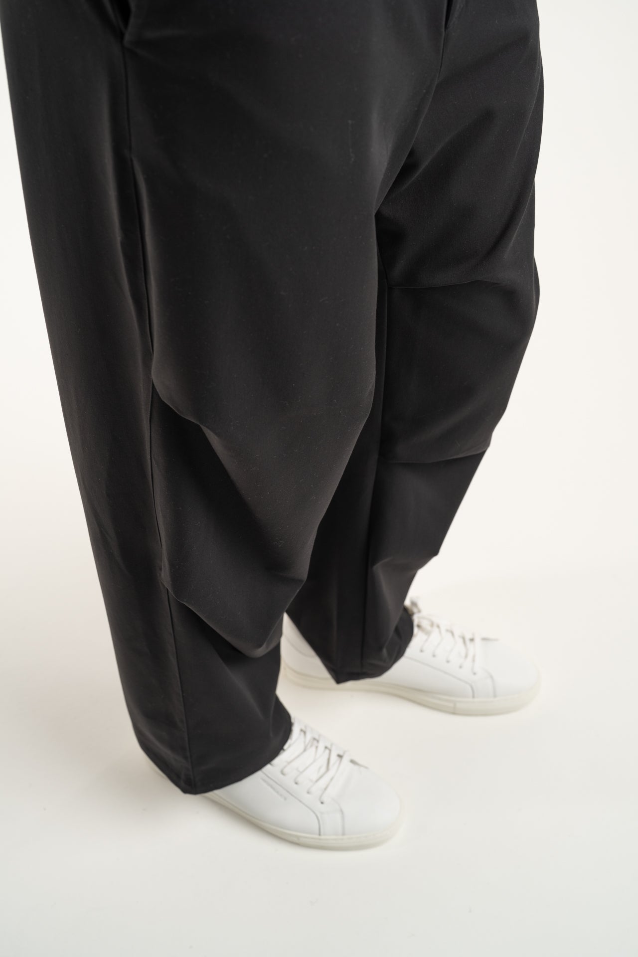 Filling Pieces Men's Drapy Pants Black | 412650501295-130
