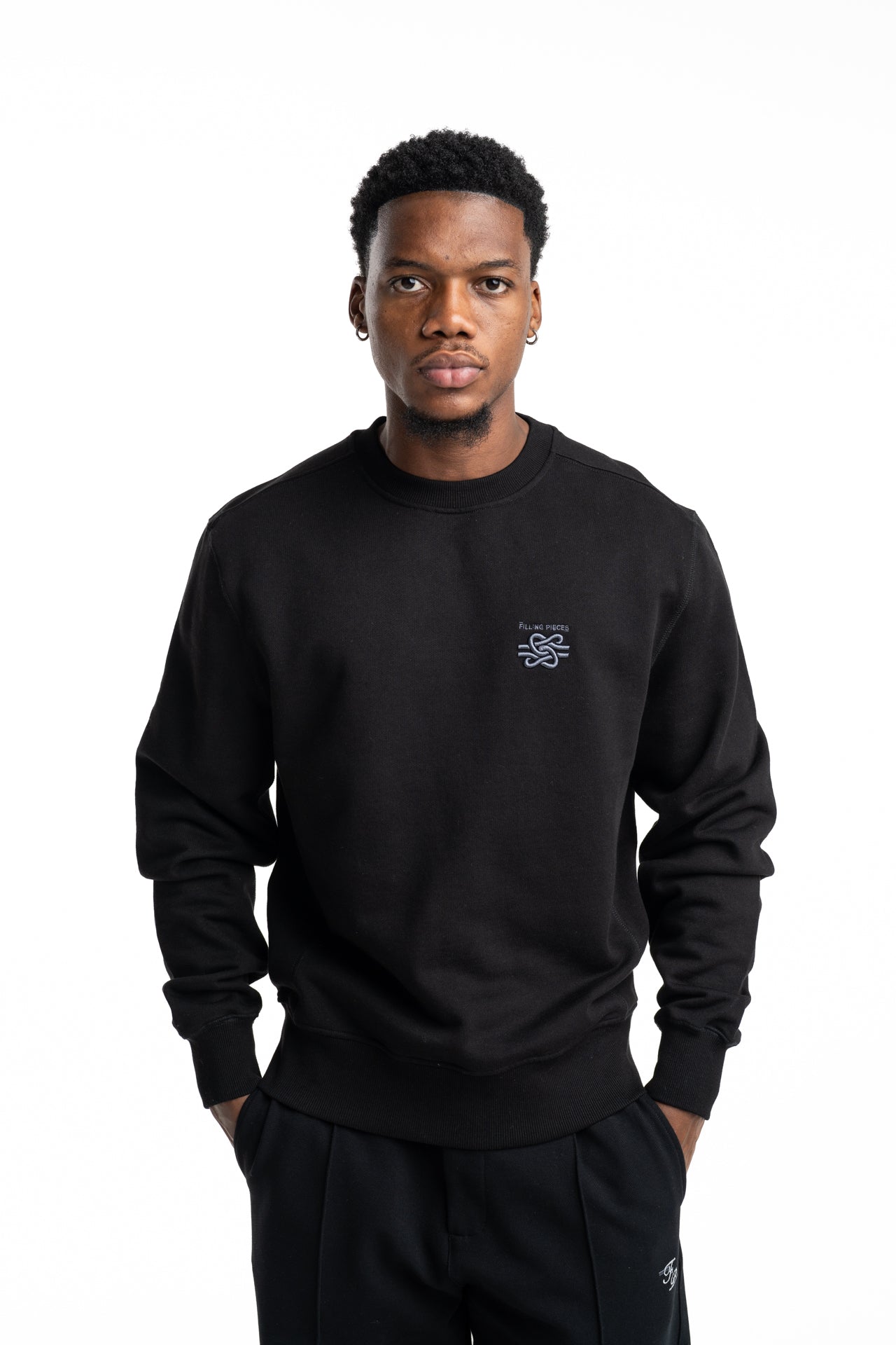 Filling Pieces Men's Sweatshirt Embroidered Knot Black | 412530500143-130