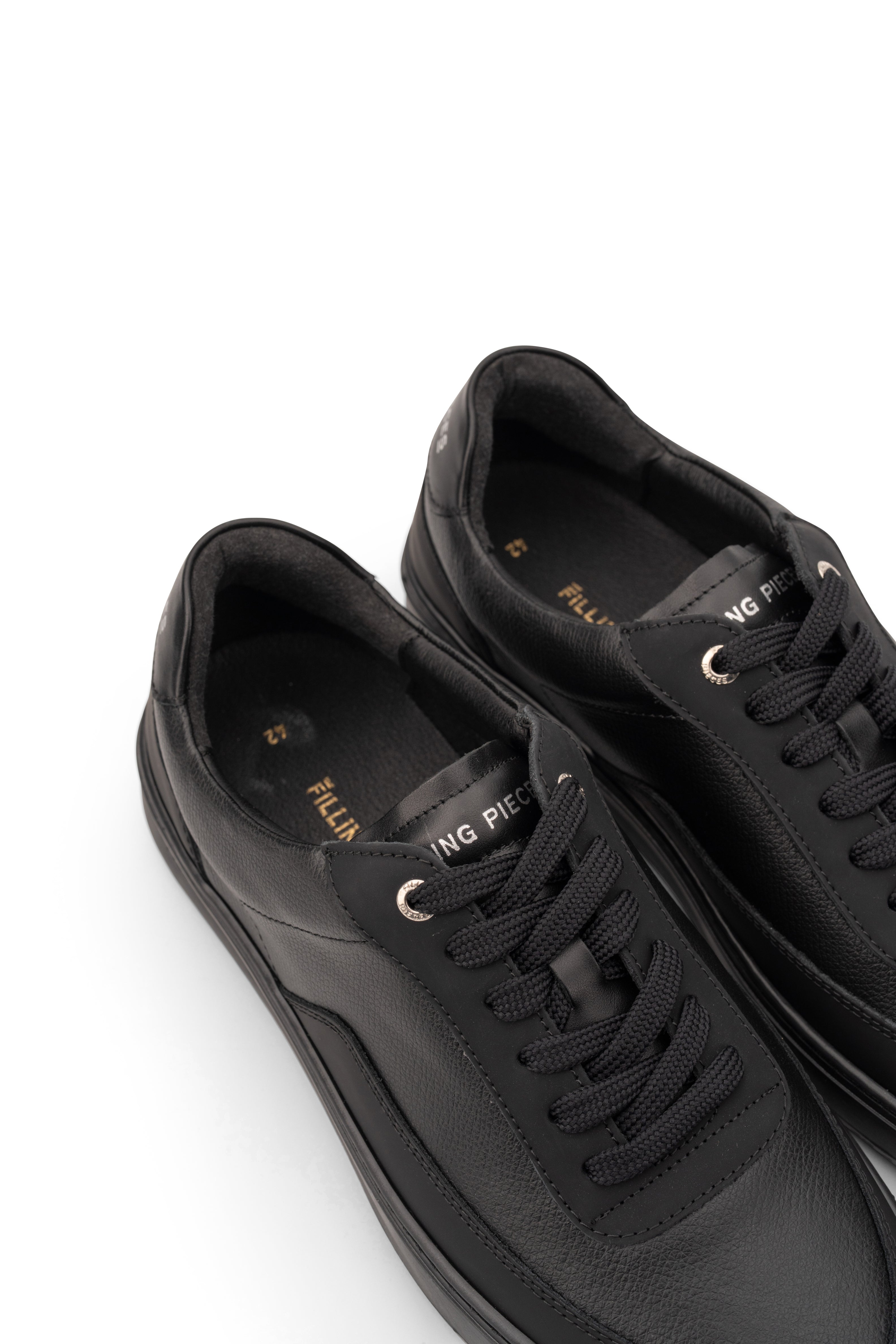 Filling Pieces Men's Mondo Crumbs All Black | 122510301134-131