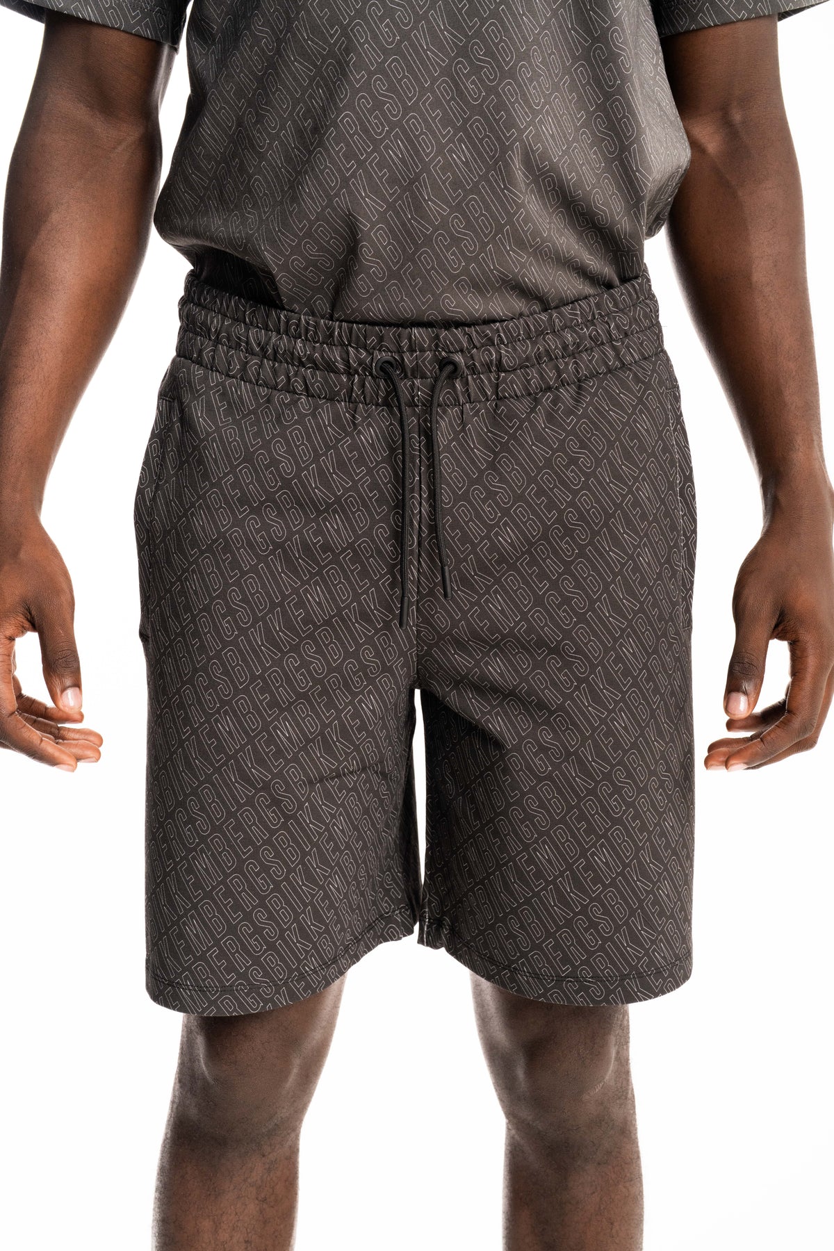 Bikkembergs Men's Shorts | BMF0865-8000