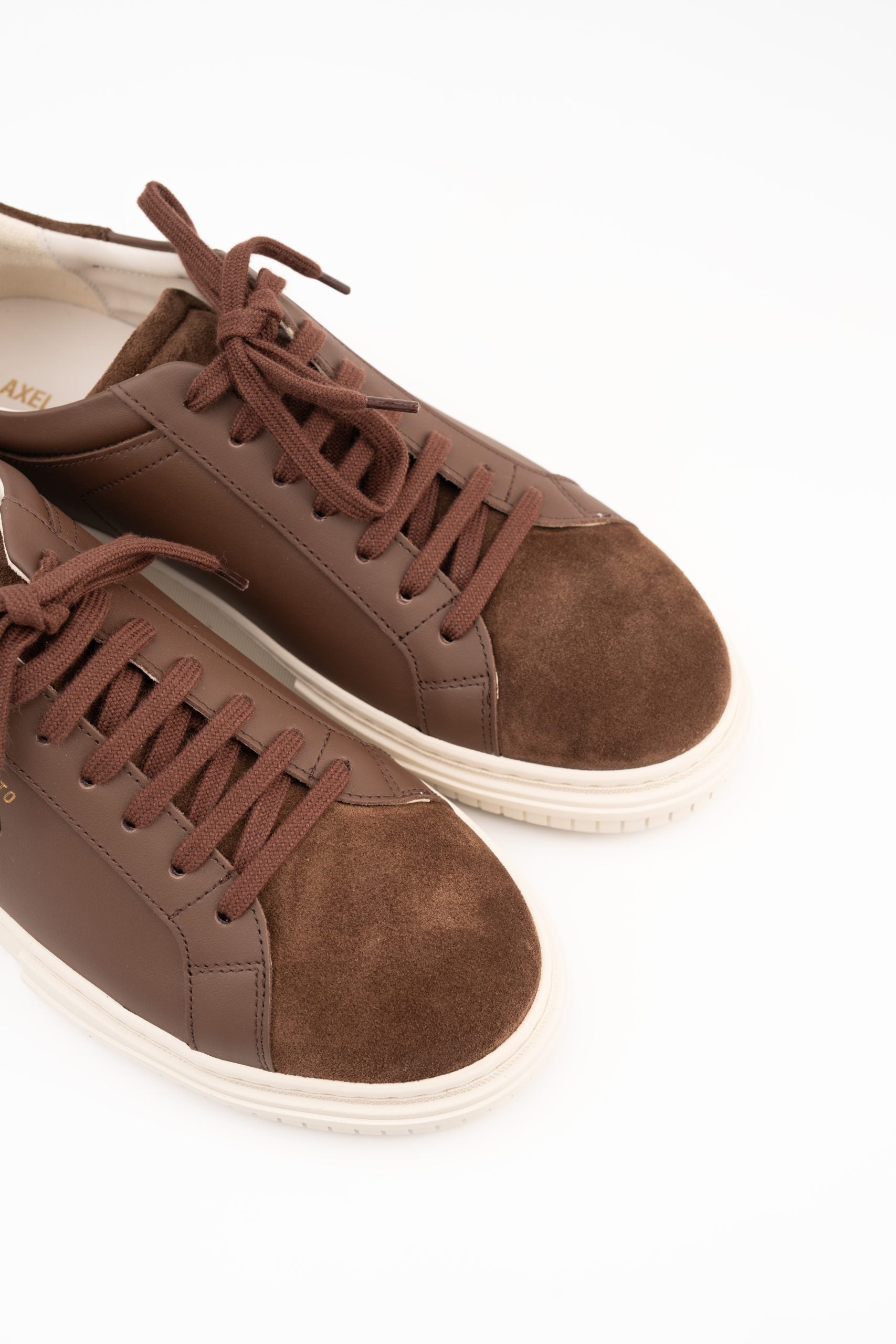 (Core) Axel Arigato Men's Atlas Sneaker | F3600002-Brown/Off White