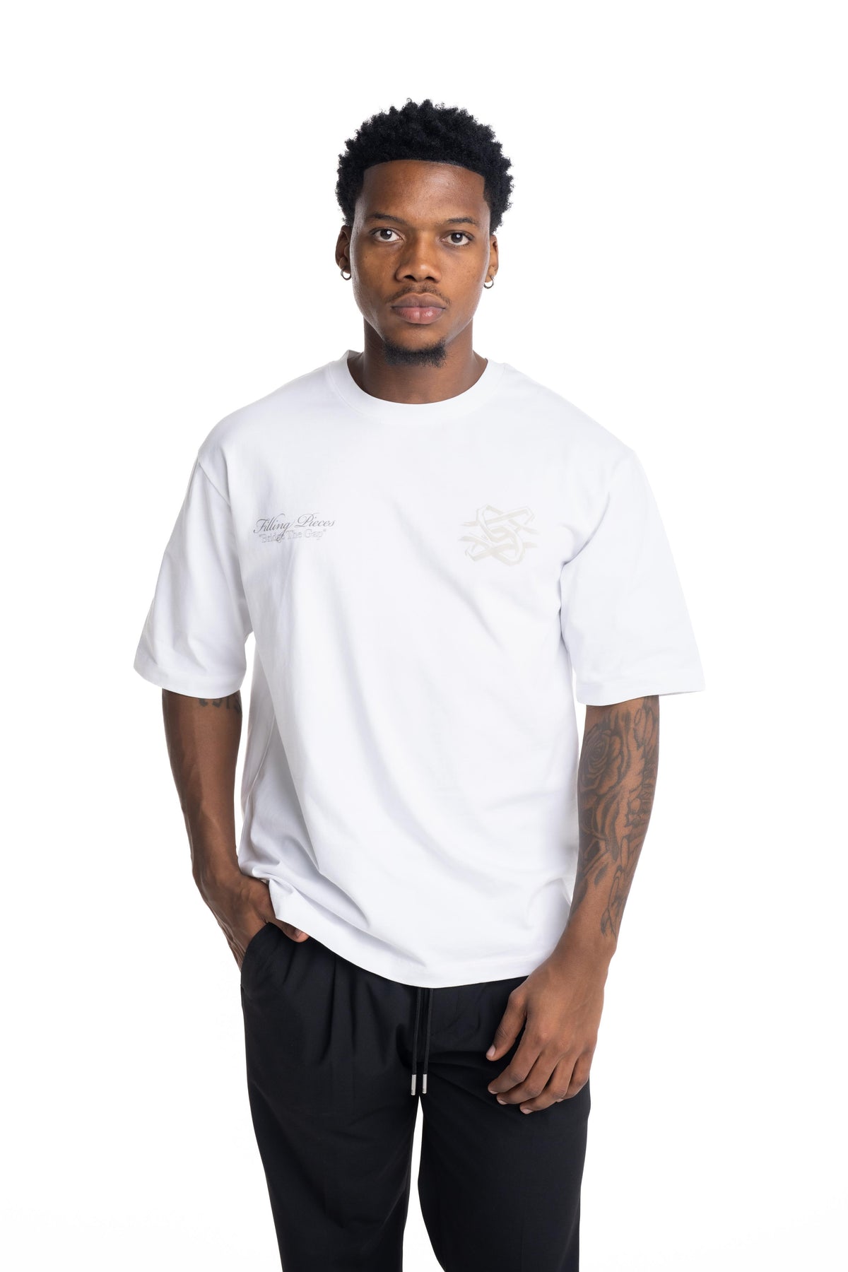 Filling Pieces Mens T Shirt Boxy Bridge The Gap White | 422620501387-110
