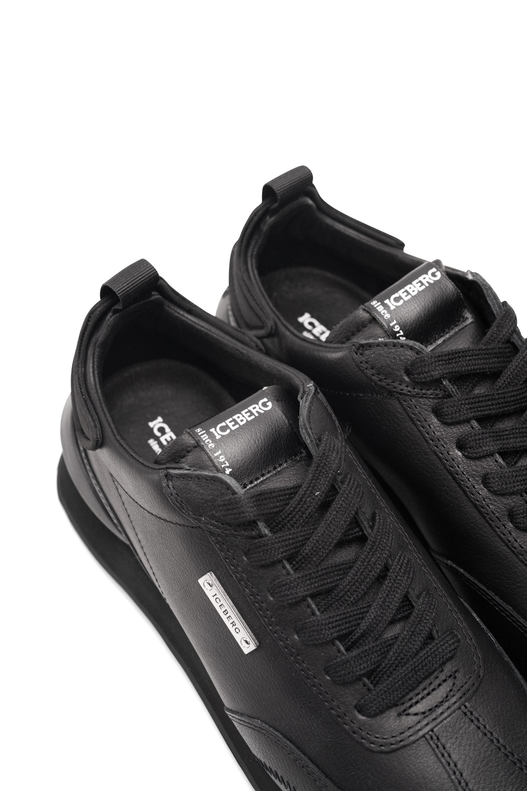 Iceberg Men's Black Sneaker | IU181102