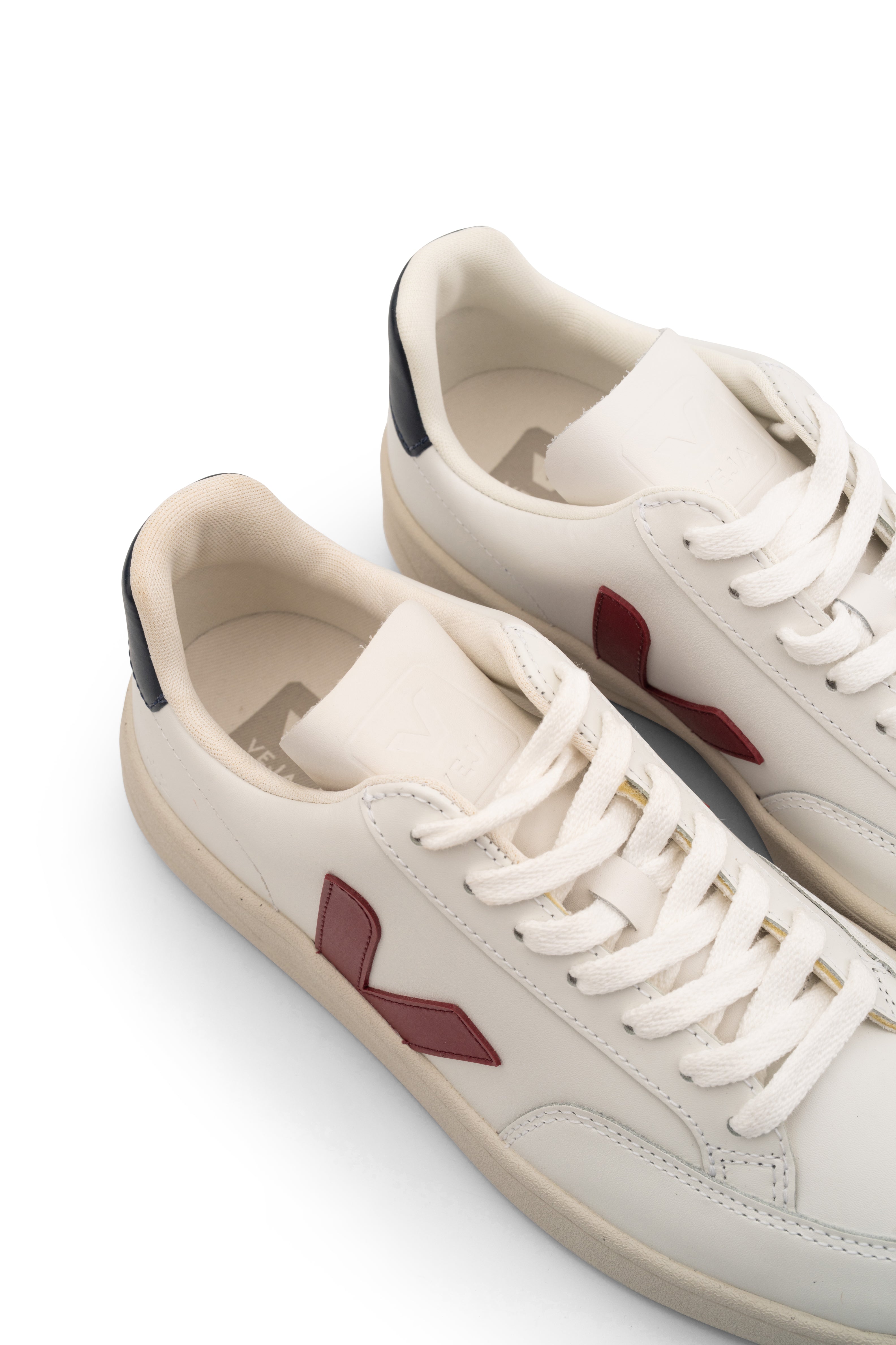 Veja Ladies V-12 Leather Sneaker | XD0201955A 9-Extra White Marsala Nautico