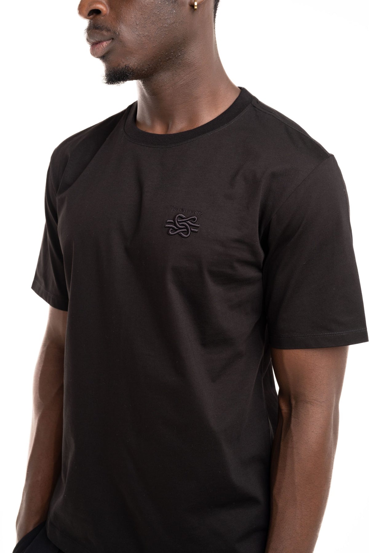 Filling Pieces Men's Embroidered Knot T Shirt Black | 412520500143-130