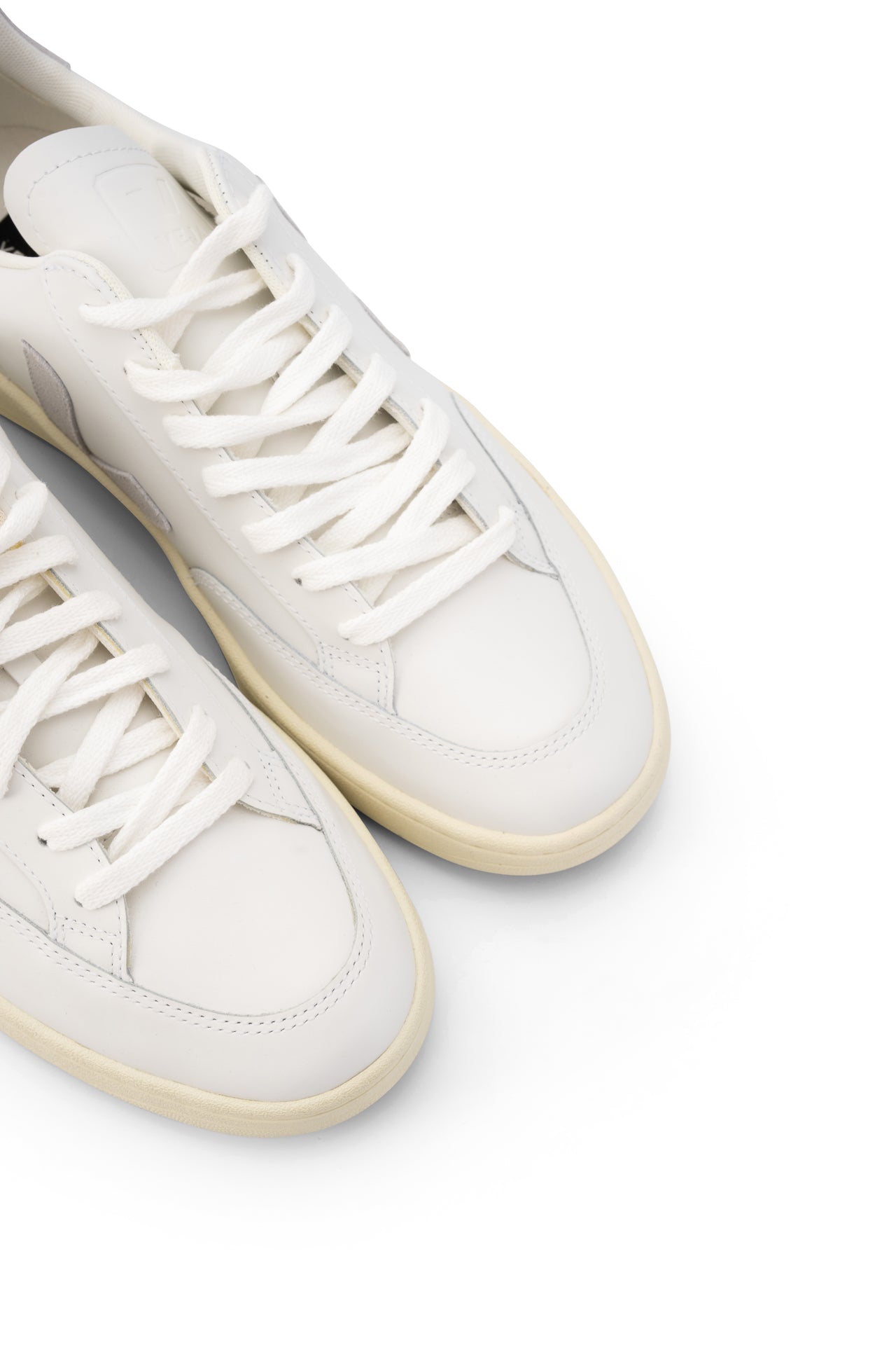 Veja Mens V-12 Leather Sneaker XD0203484B Extra White Light Grey