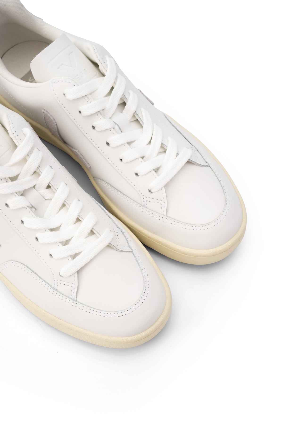 Veja Ladies V-12 Leather Sneaker XD0203484A Extra White Light Grey