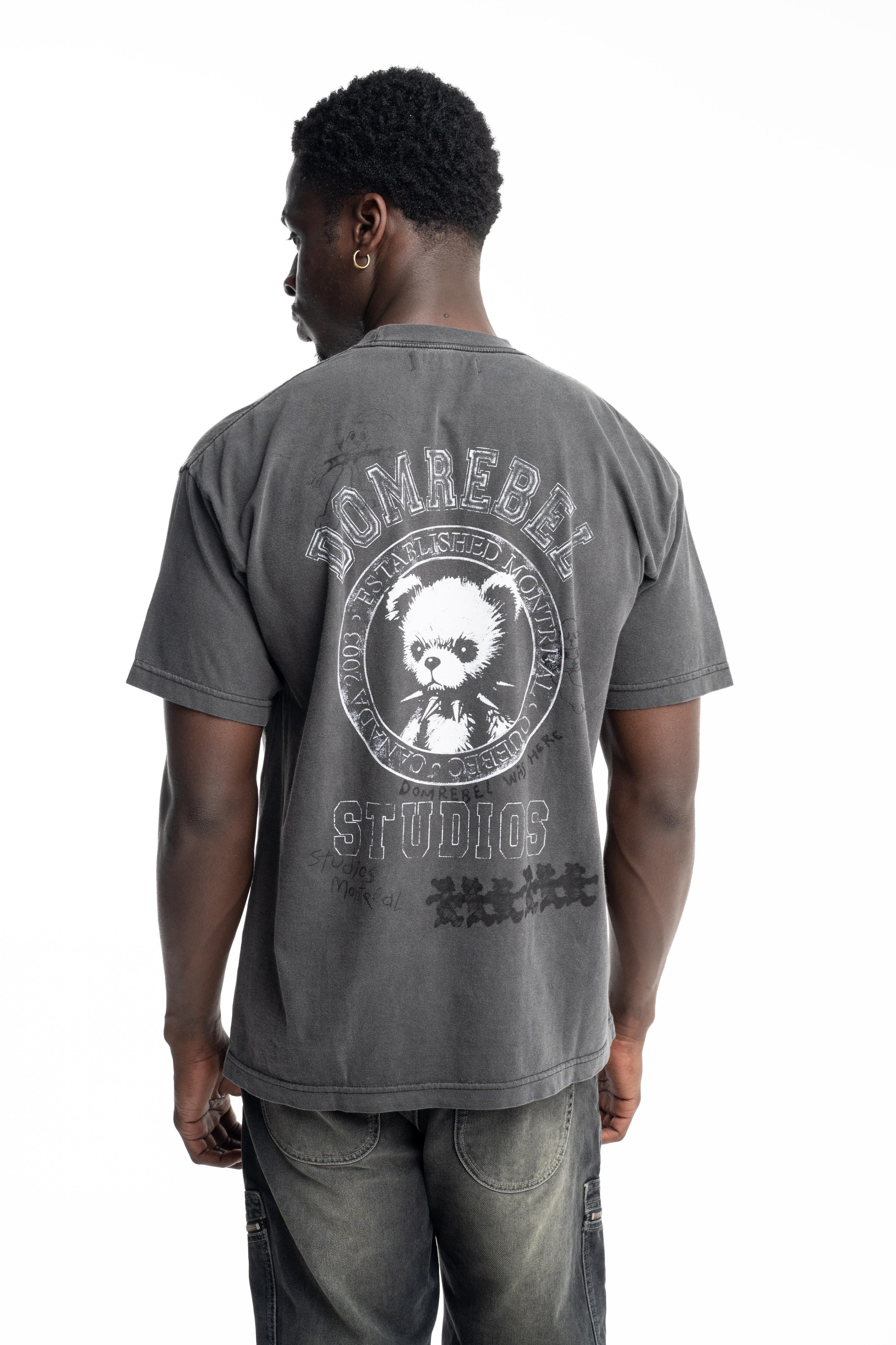Dom Rebel Men's Varsity Bear T Shirt | Faded Black