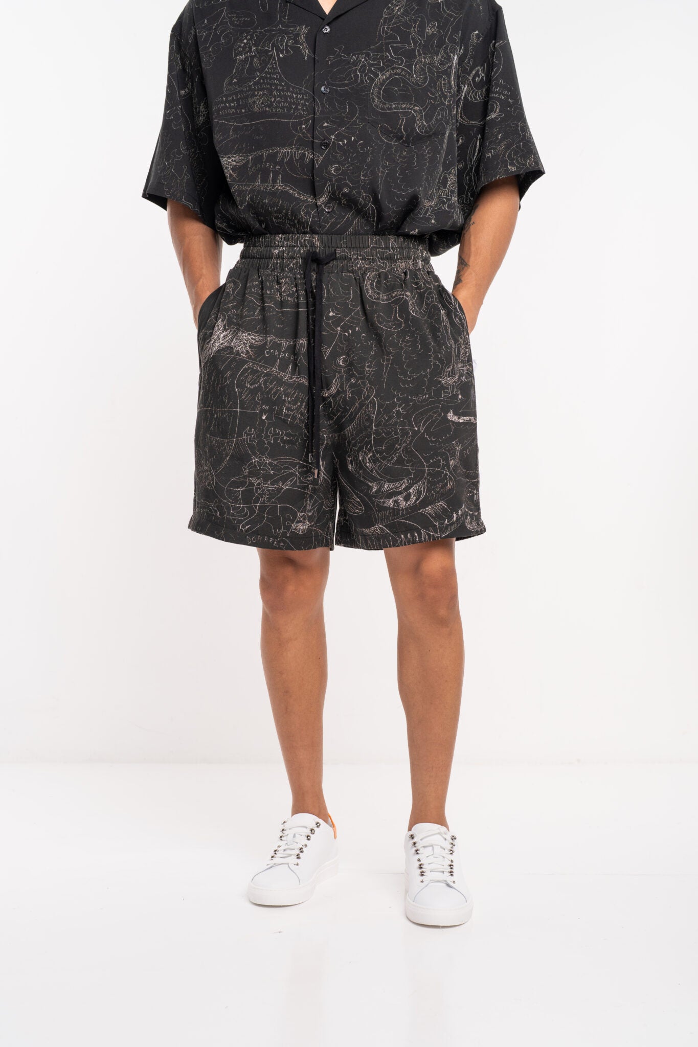 DOMREBEL Utopia Shorts Black