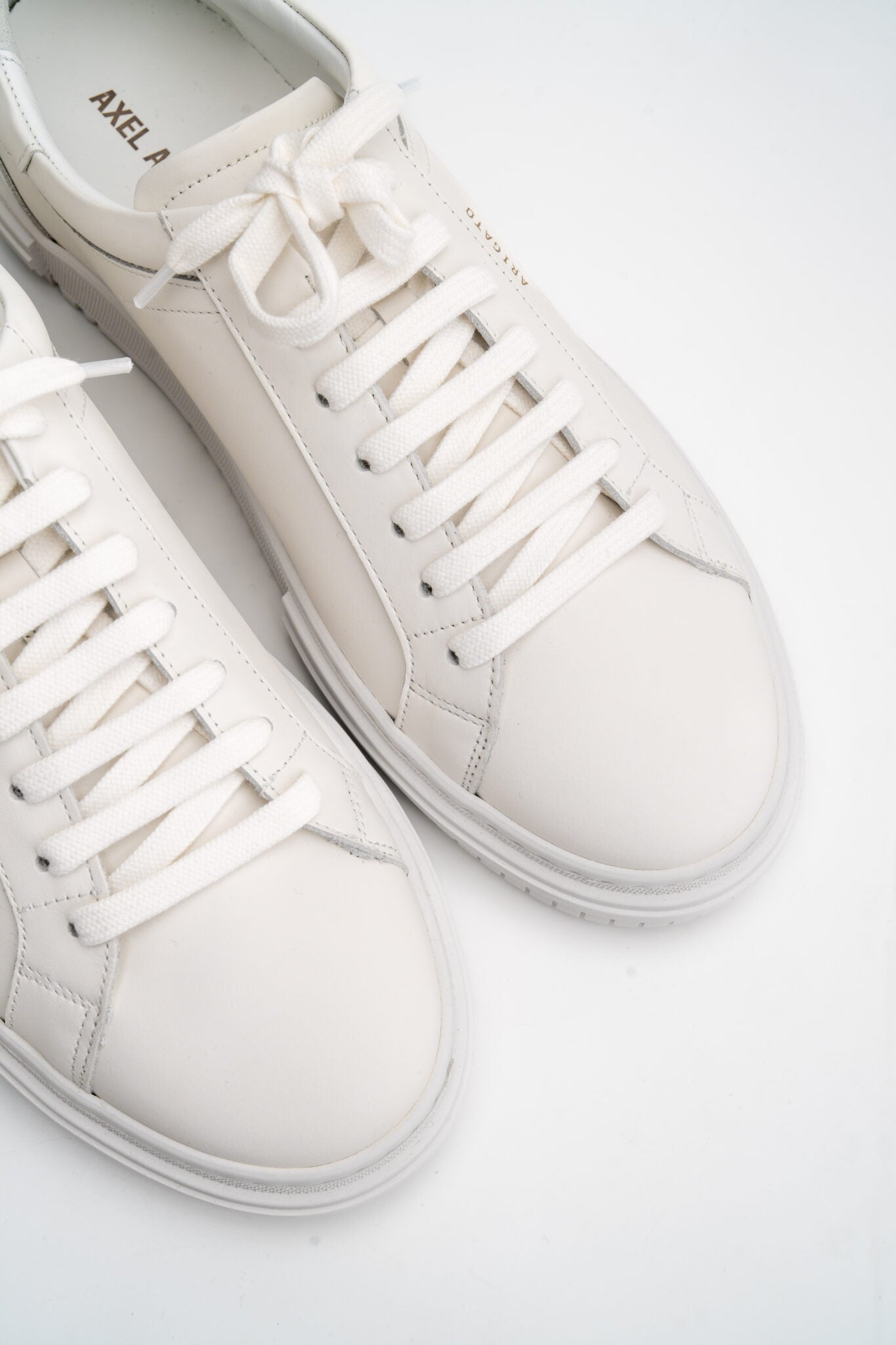 (Core) Axel Arigato Men's Atlas Sneaker| F0522004-White