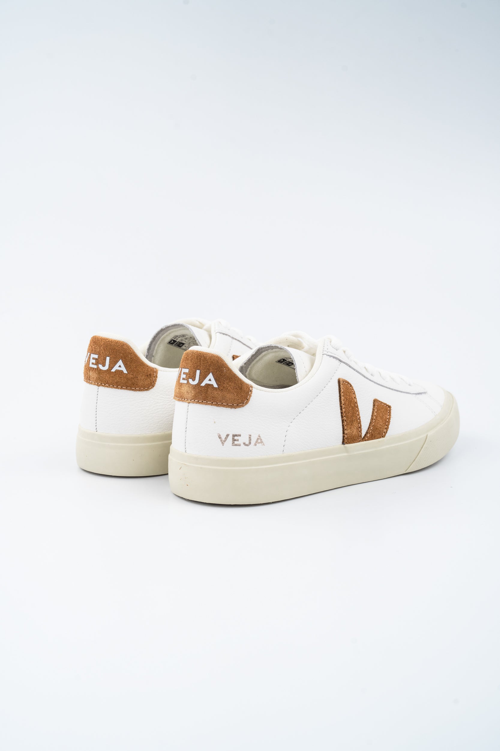 Veja Ladies Campo Leather Sneaker | CP0521058A-White Cognac