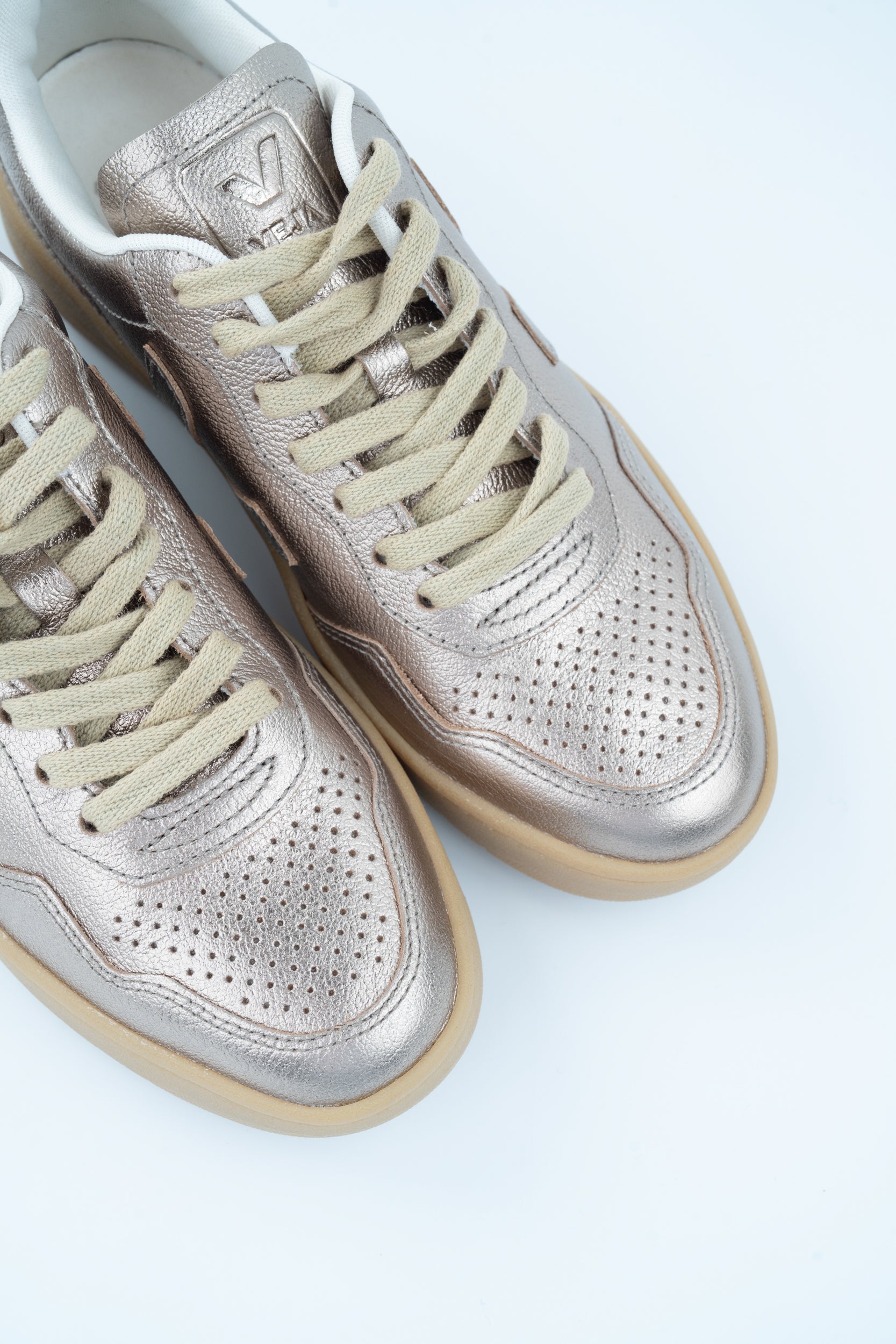 Veja Ladies V-90 O.T Sneaker | VD2020913A-Bronze Natural