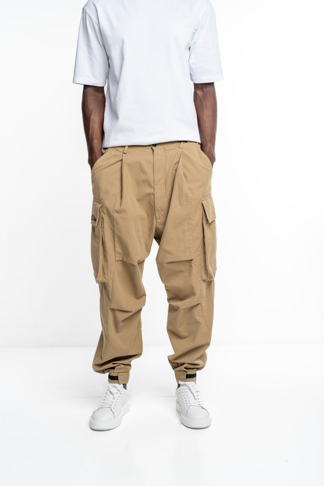 Dsquared2 Men's Pants S79KA0082 D35224 114