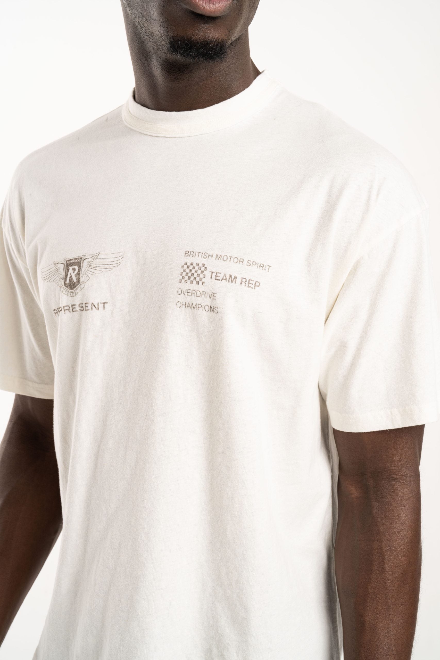 Represent Men's Team Rep T-Shirt MLM41053-72 Flat White