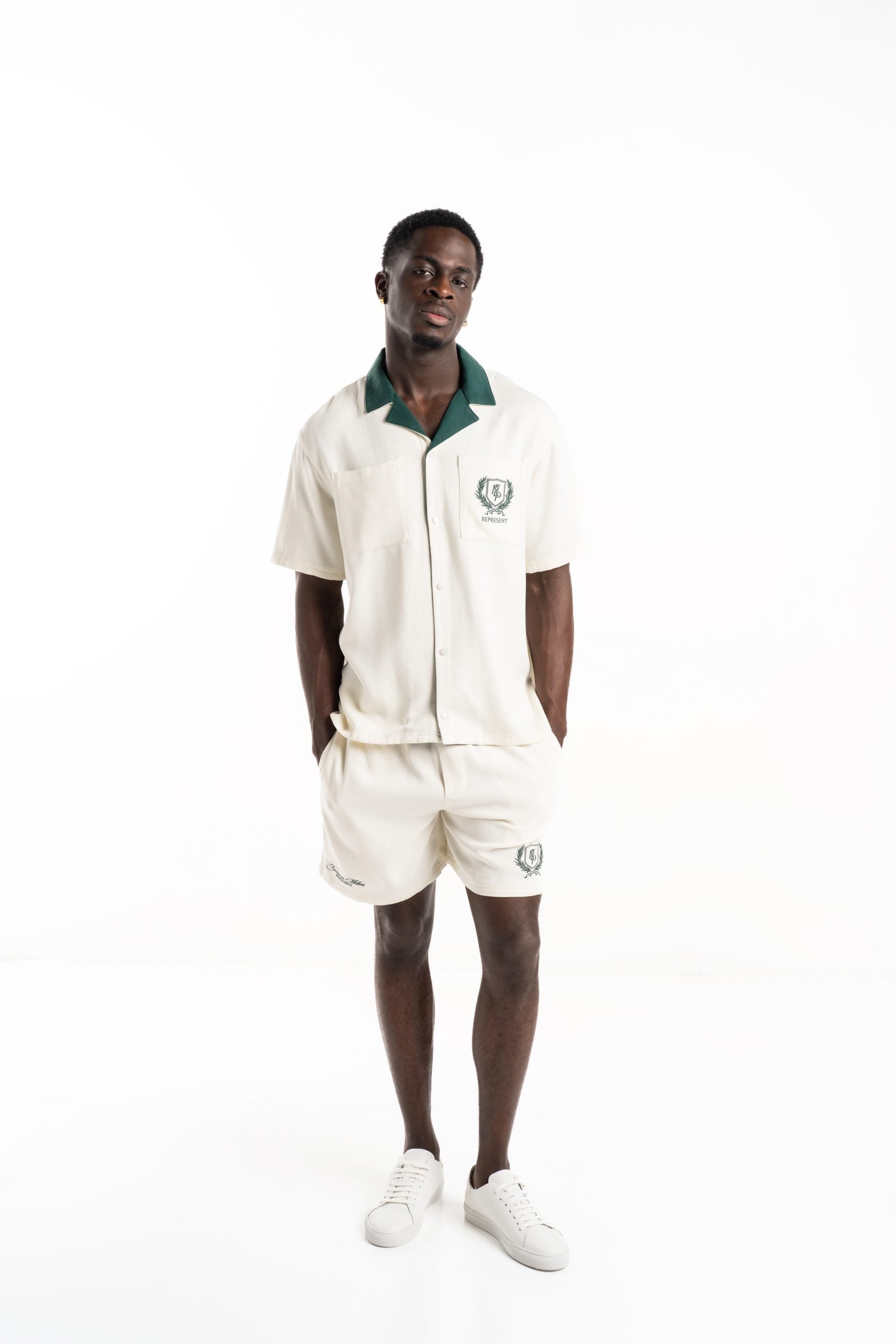 Represent Men's Crest Short MLM71019-31 Antique White