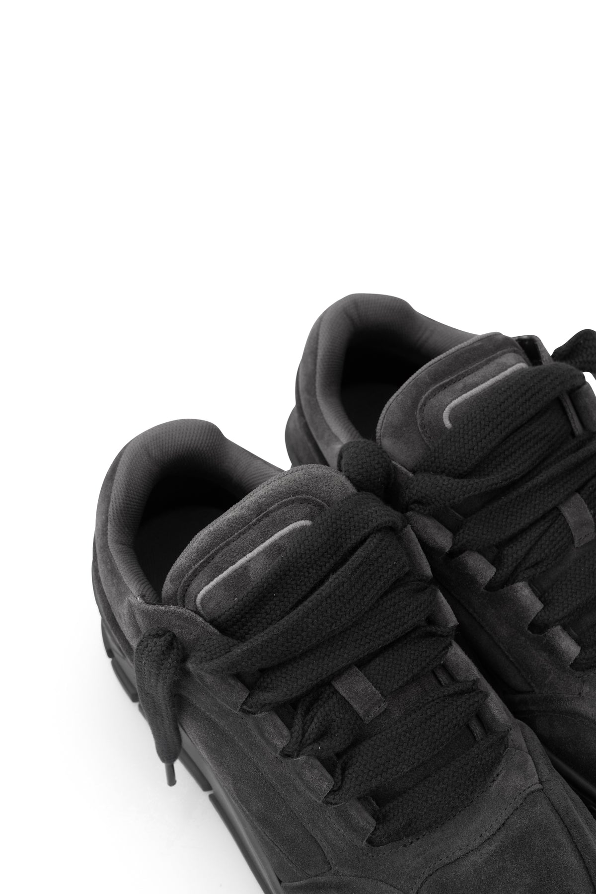 Axel Arigato Men's Area Loop Sneaker | F3594003-Grey/Black