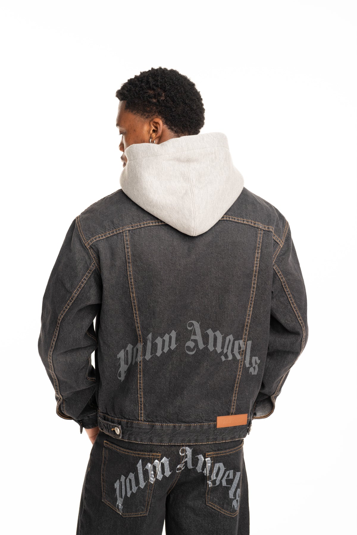 Palm Angels Mens VW Curved Logo Denim Jacket | PMYE05CS26DEN003-1308