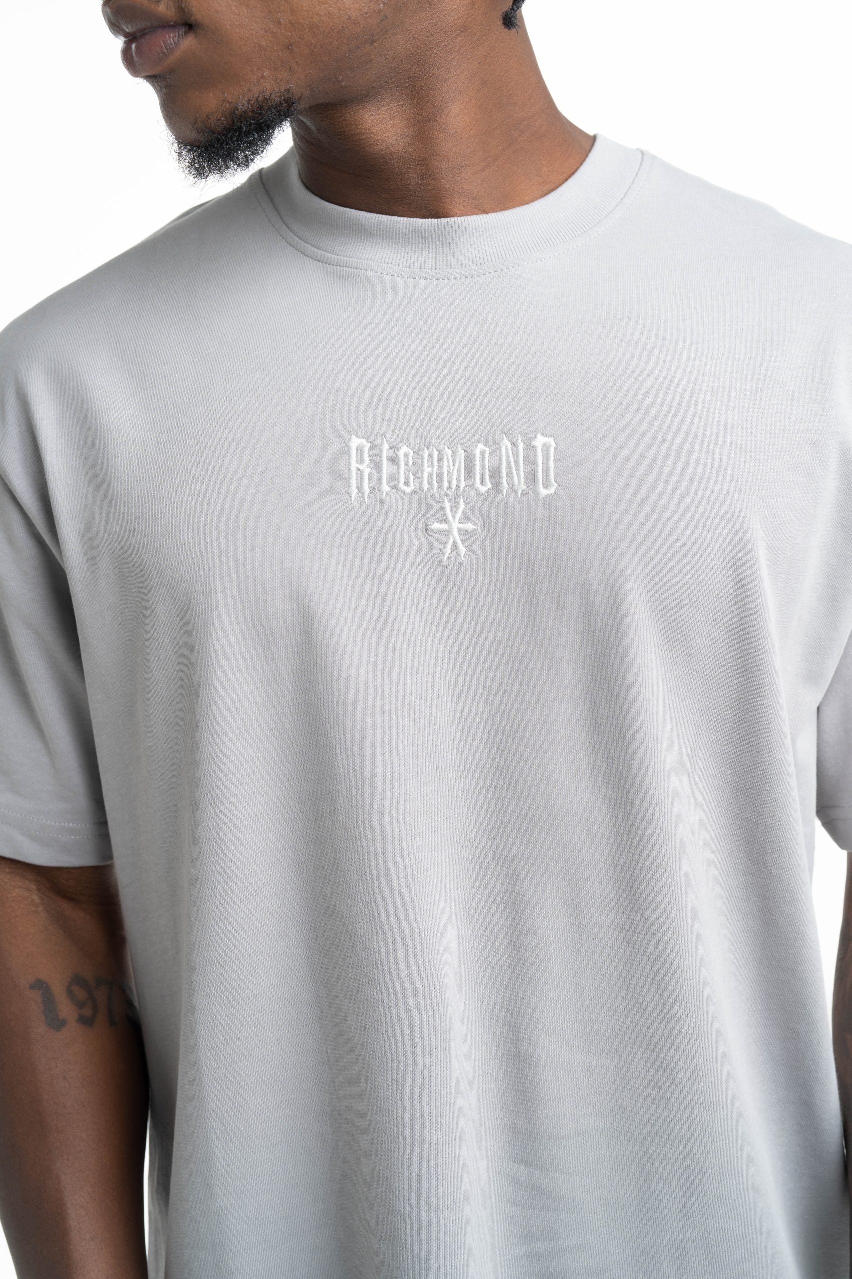 John Richmond Men's Tapoa Over T Shirt | UMP26070TSJSC-Grey Circular