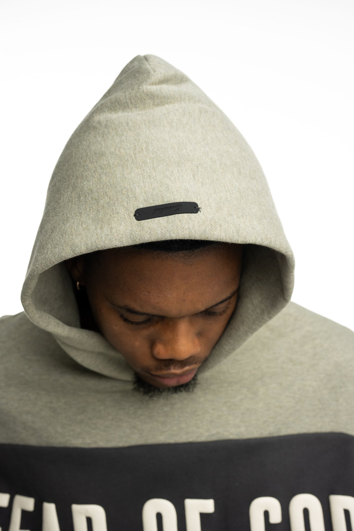 Essentials Fear Of God Men's Cropped Relaxed Hoodie | RW002830135-Seal Heather/Iron Grey