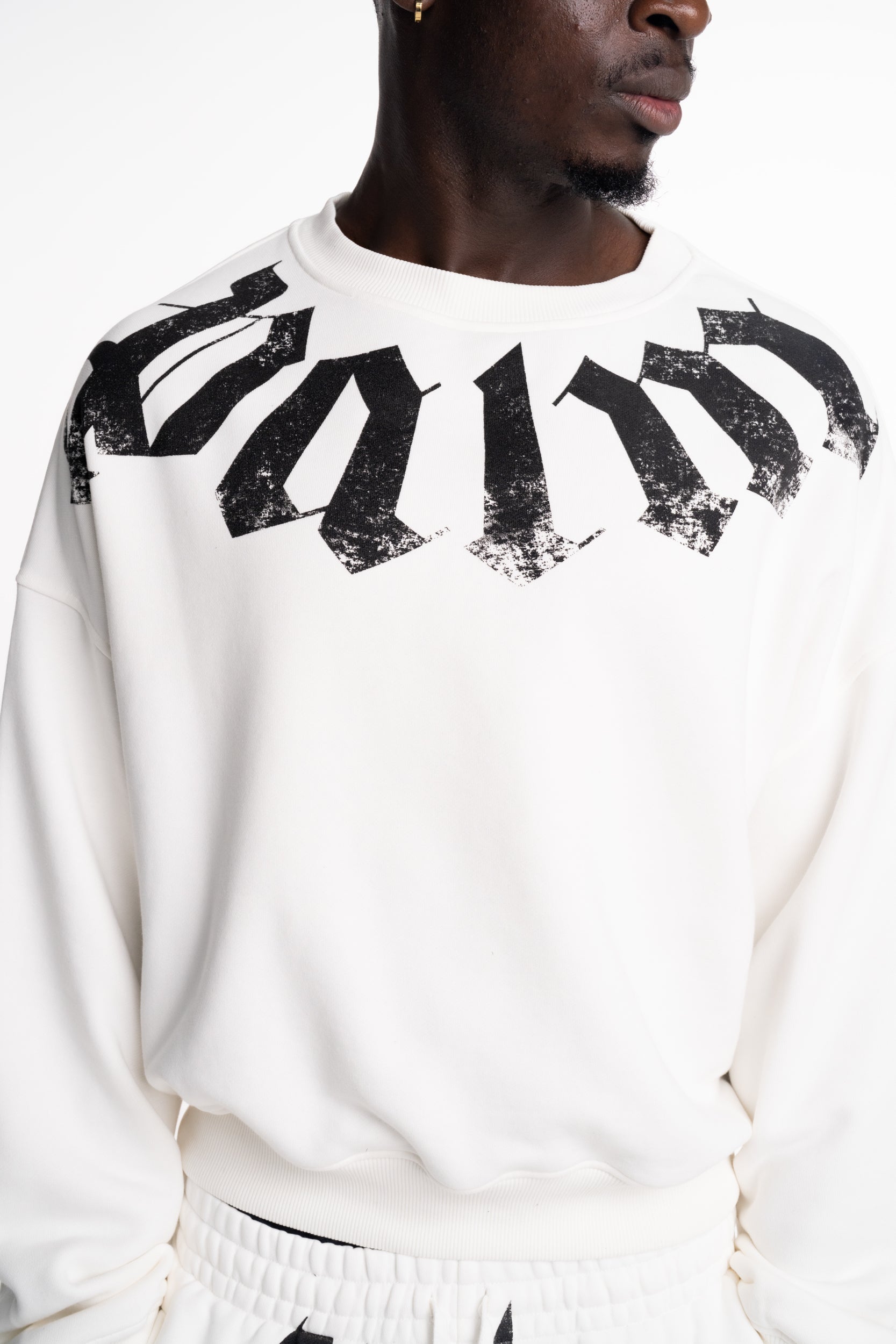 (Core) Palm Angels Men's Big Neck Logo Loose Crew | PMBA08JS26FLE001-0310