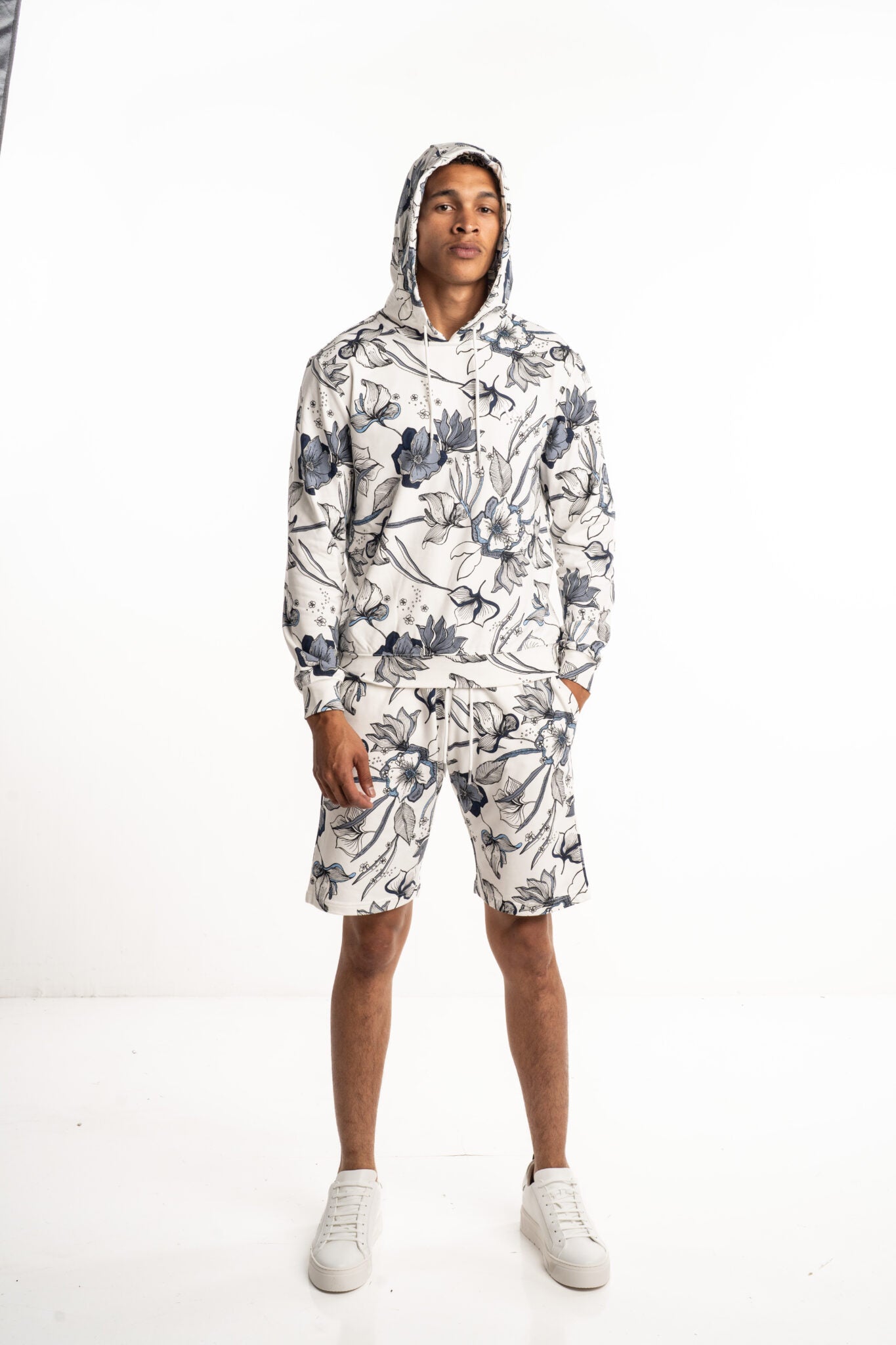 AM Hoodie Regular Fit MMFL01000-FA180062-1011