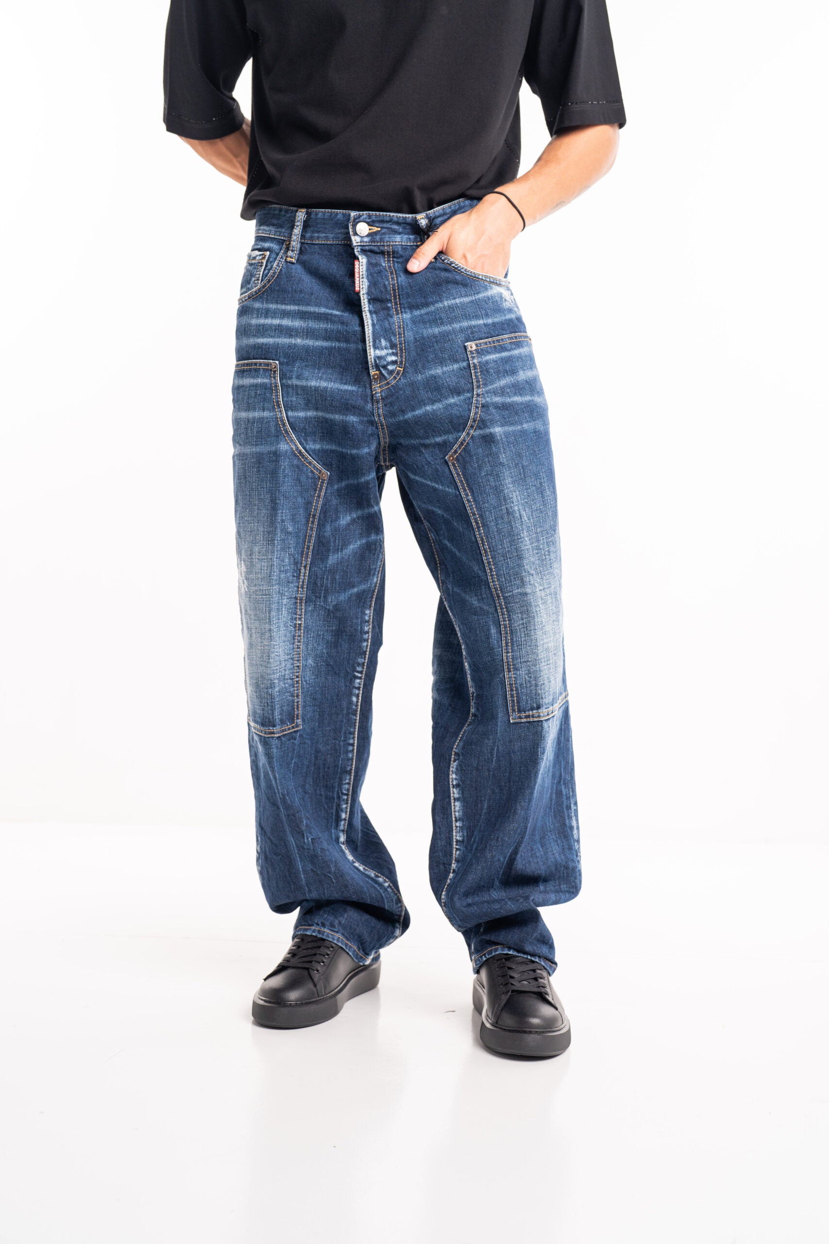 Dsquared2 Men's Pants 5 Pockets S74LB1652 S30309 470