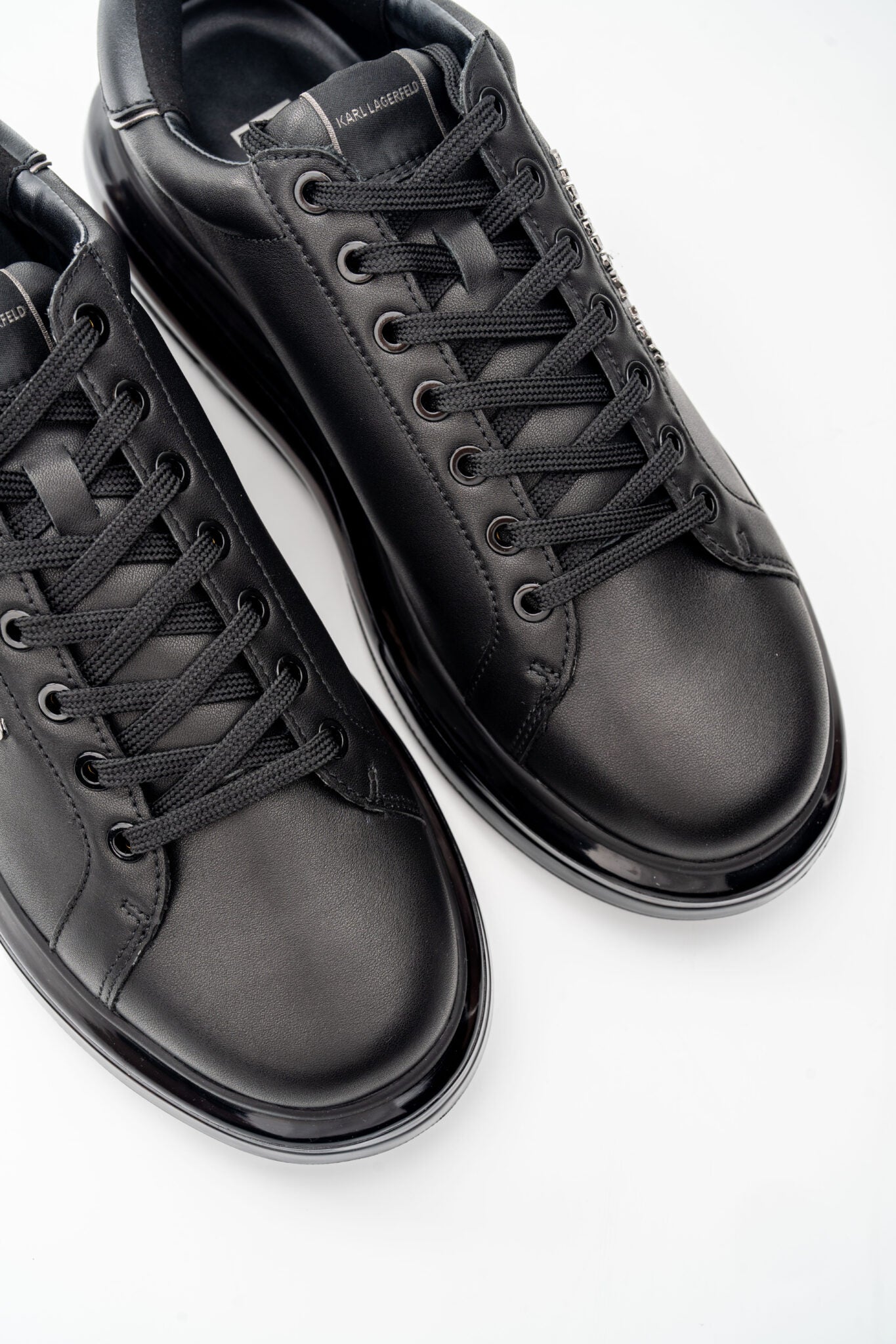 (Core) Karl Lagerfeld Man Sneaker Kapri Kushion Lo Lace Black Mono KL52625 00X