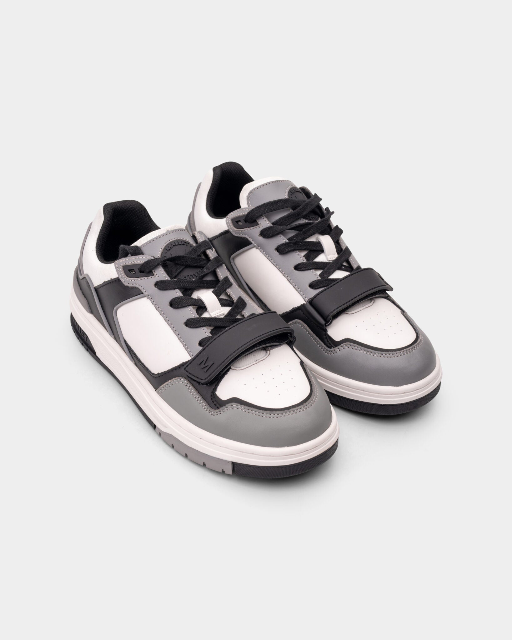 Mallet Men's Carlton Strap White Black Sneaker TE9025WHT BLK